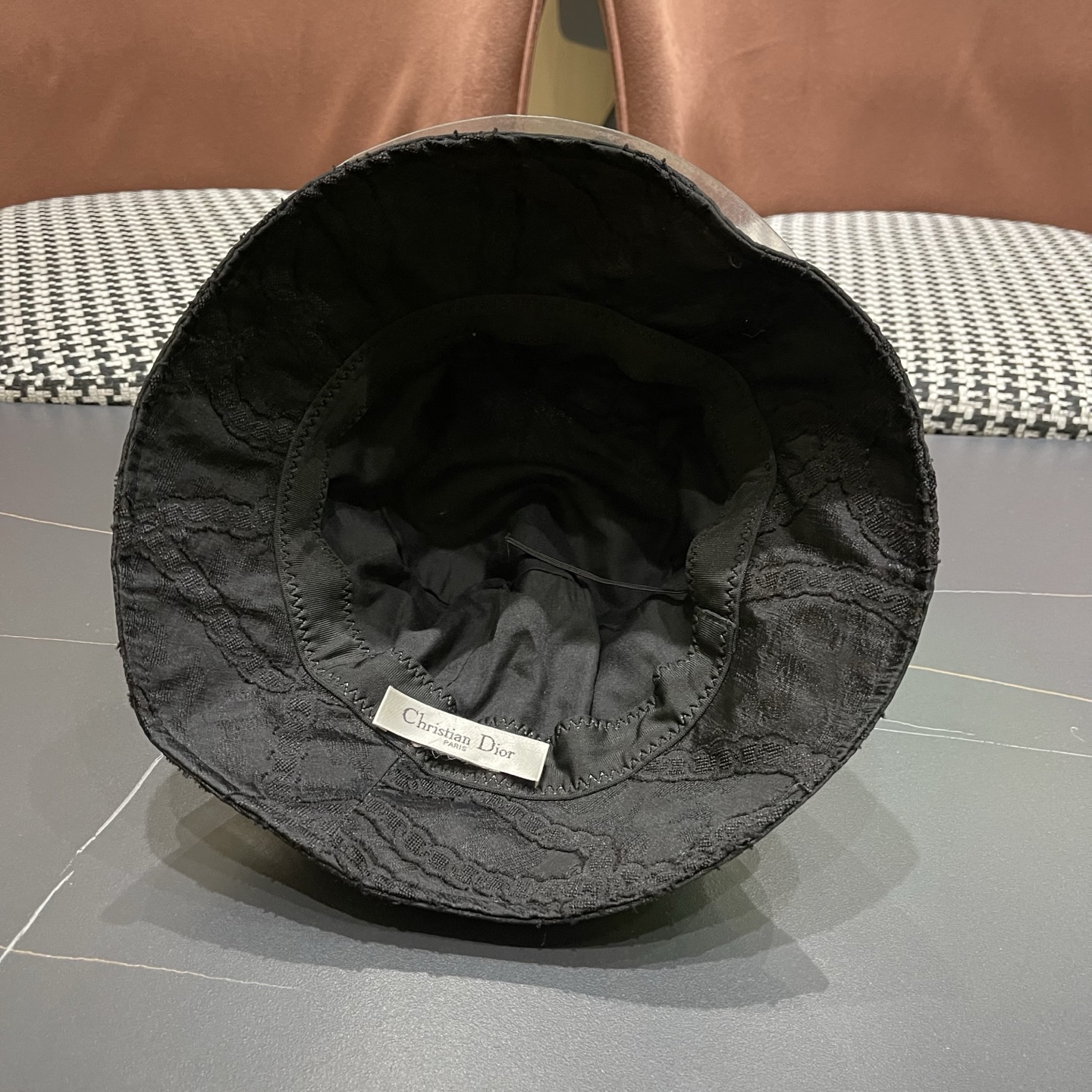 Dior迪奥 薄款设计师款蕾丝渔夫帽子女户外百搭盆帽素颜遮脸遮阳防晒帽