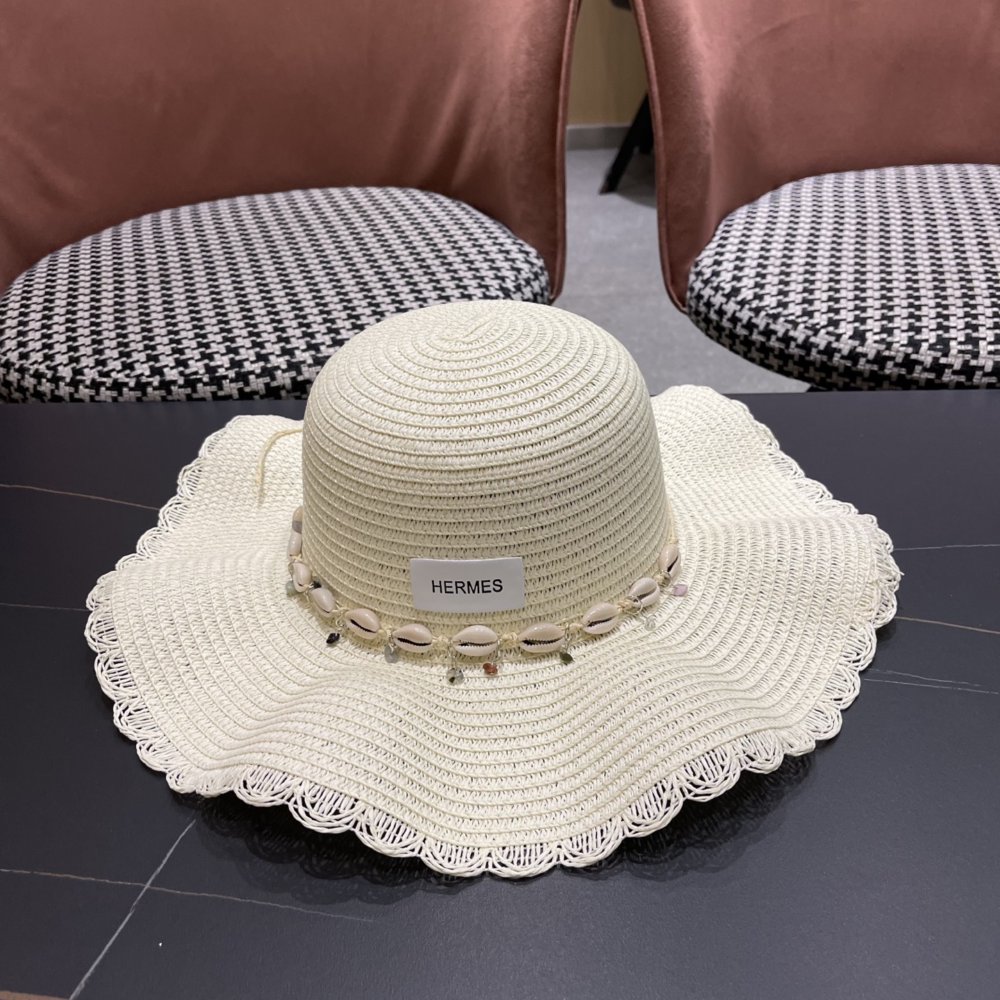 HERMES爱马仕 春夏季节新款草帽韩版小清新贝壳夏天沙滩凉帽波浪边甜美遮阳