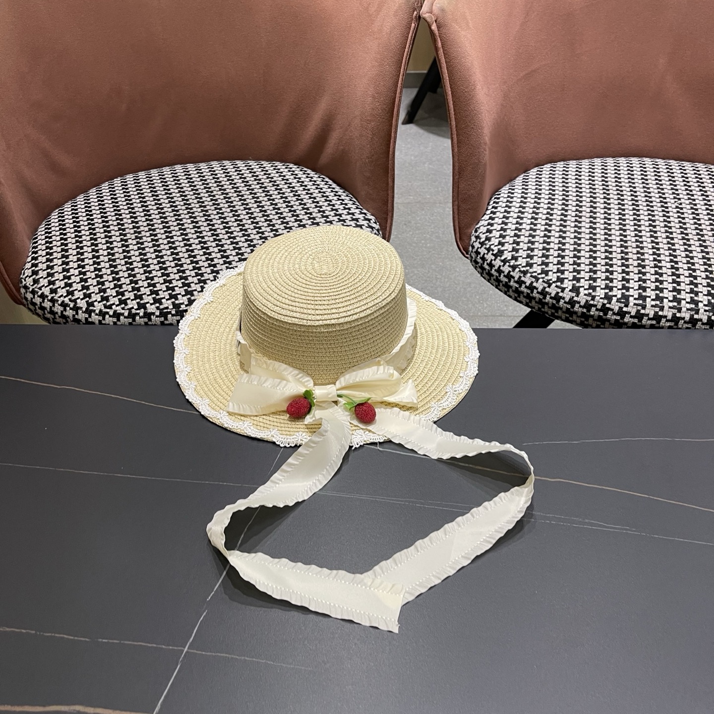 Dior迪奥 多色大蝴蝶结宽檐草帽森系浆果蝴蝶结遮阳帽LO娘田园风洛丽塔帽子