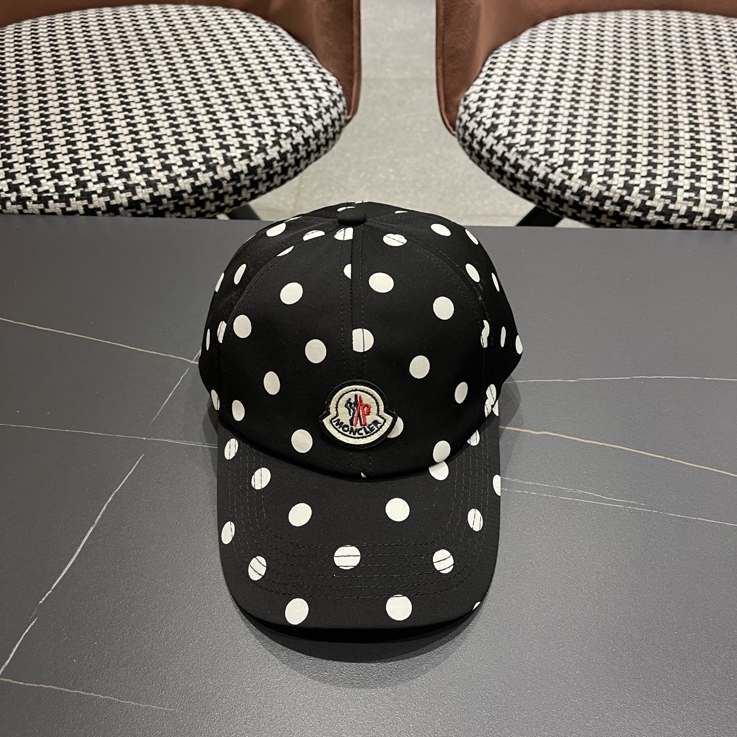MONCLER（蒙口）春夏秋新款黑白波点棒球帽高品质宽檐可调节鸭舌帽户外运动遮阳帽