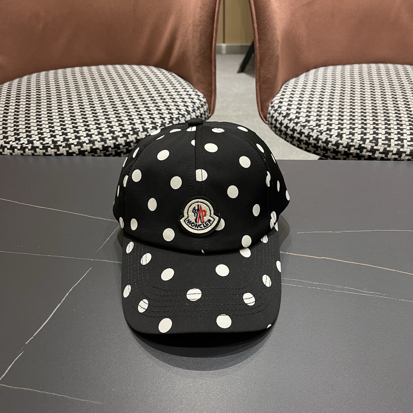 MONCLER（蒙口）春夏秋新款黑白波点棒球帽高品质宽檐可调节鸭舌帽户外运动遮阳帽