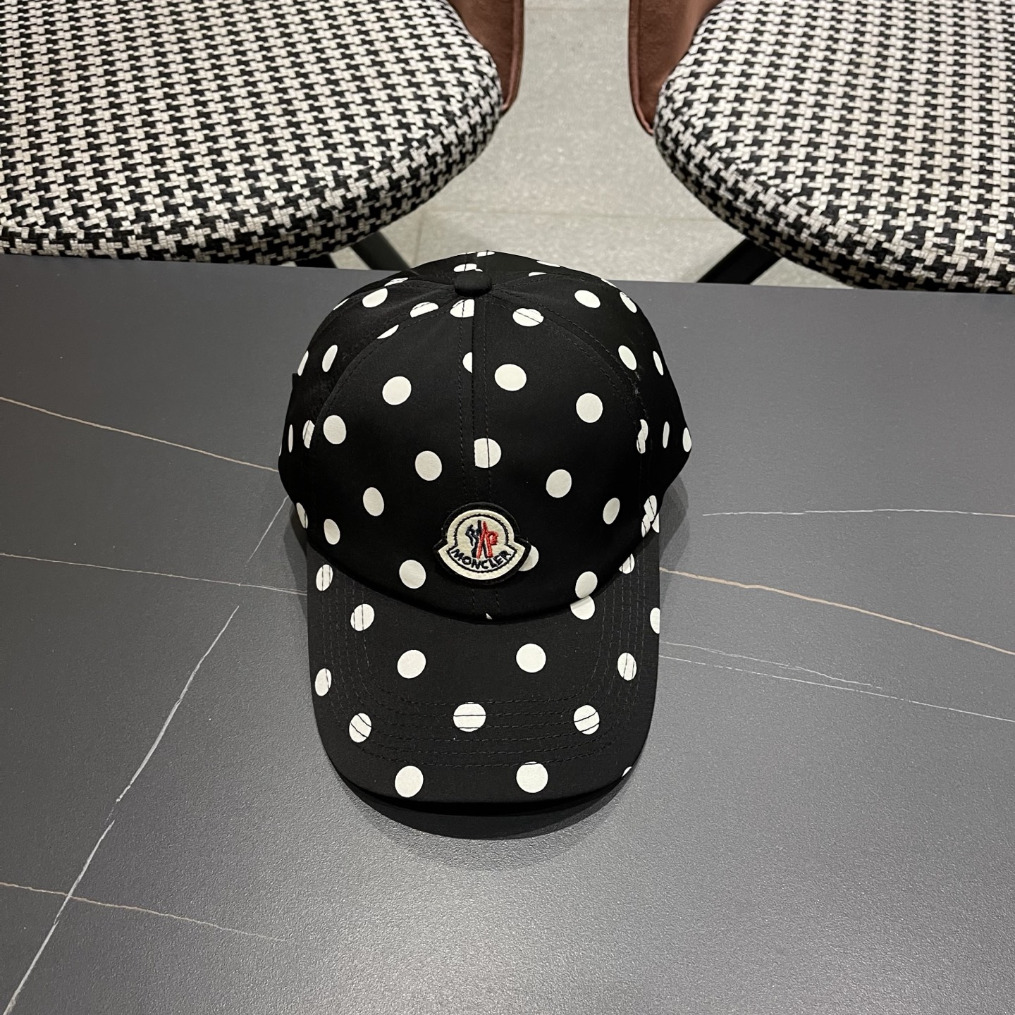 MONCLER（蒙口）春夏秋新款黑白波点棒球帽高品质宽檐可调节鸭舌帽户外运动遮阳帽