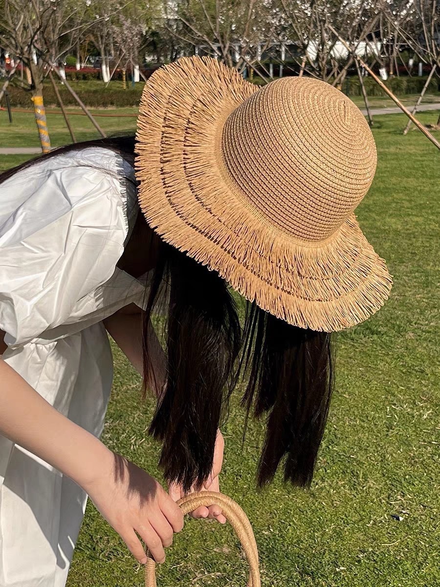 Chanel香奈儿 流苏标大檐草帽 杂志款❤️ 拍照巨好看滴