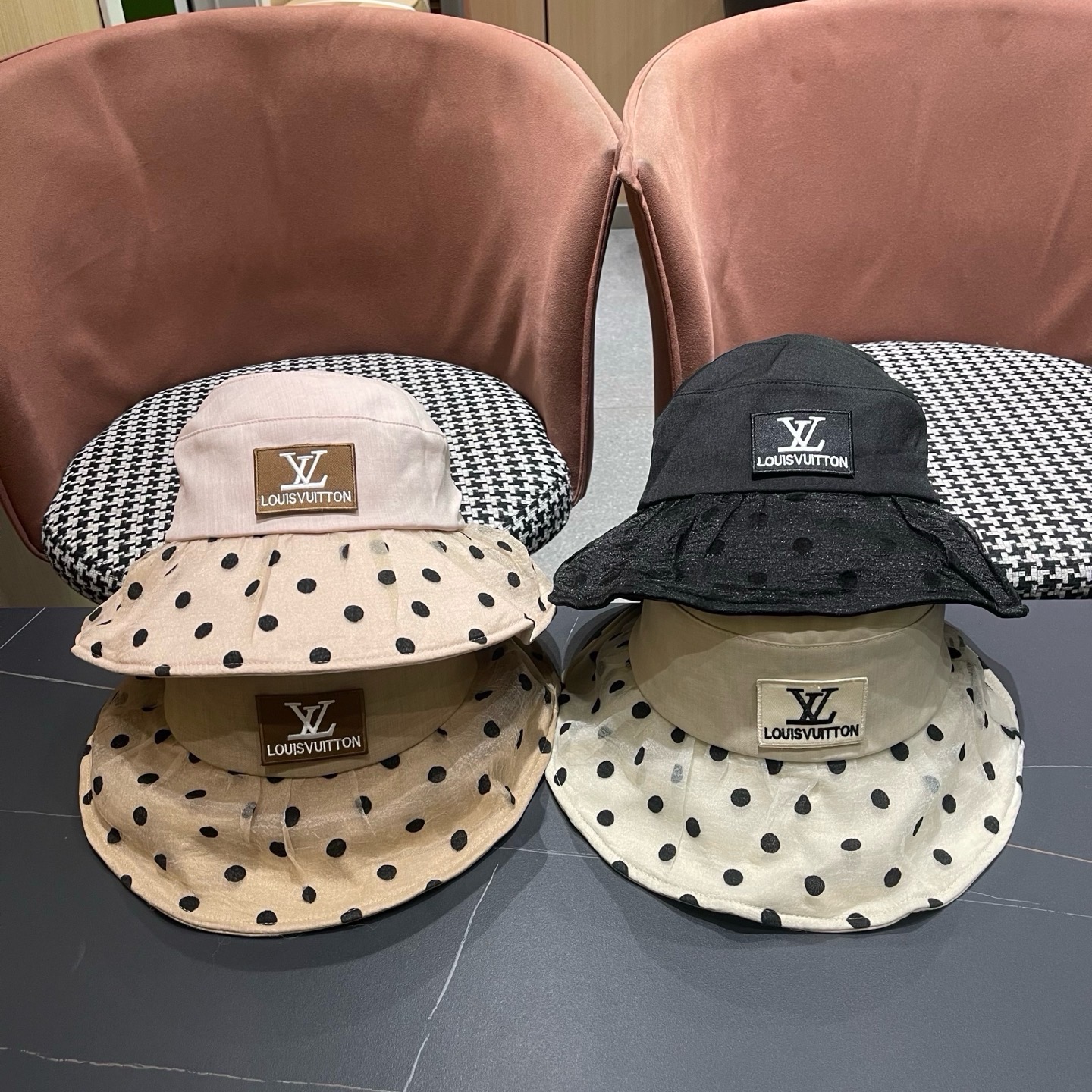 LV路易威登 新款春夏季波点蕾丝蝴蝶结渔夫帽子女日系简约大帽檐防晒出游