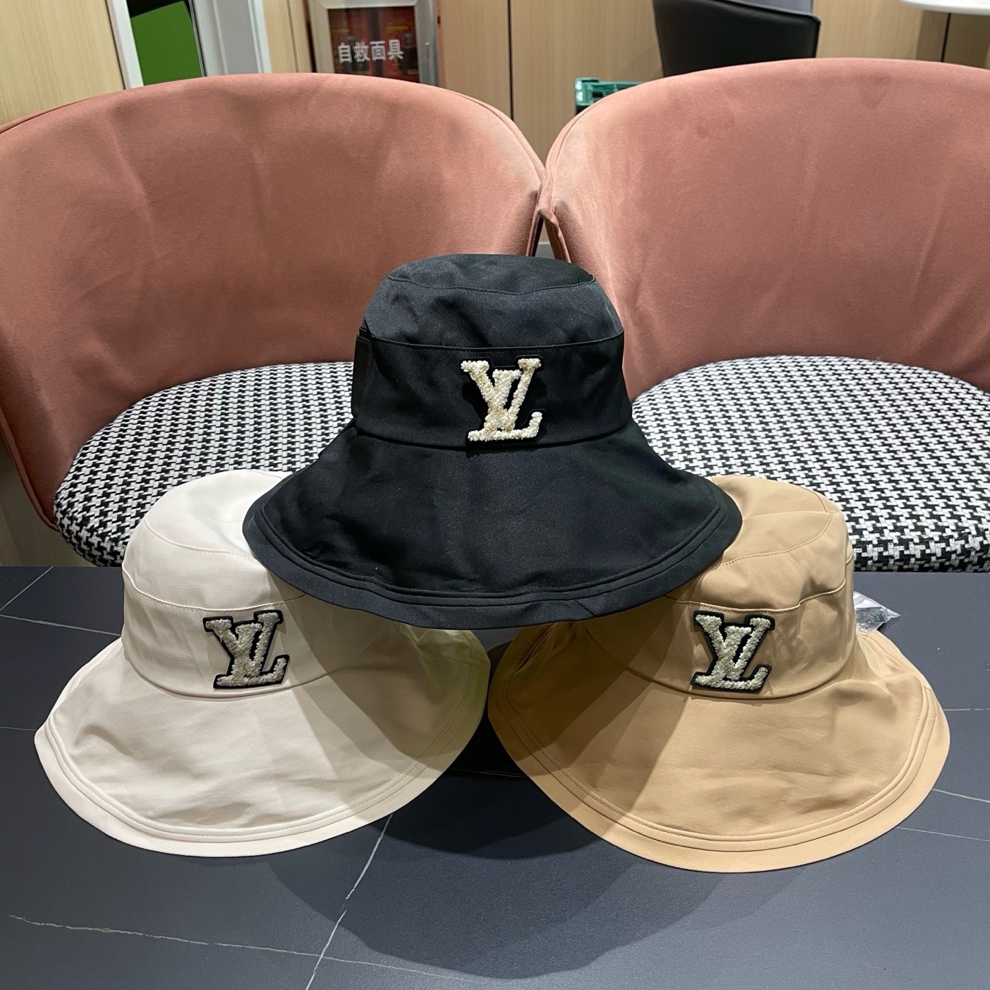 LV路易威登 日系新款百搭蝴蝶结太阳帽英伦渔夫帽女可折叠防晒春秋季大檐帽潮
