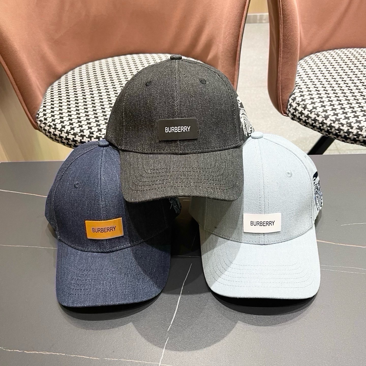 【巴宝莉BURBERRY】🌸官网同步上线🎊 韩版新款1:1原单品质 男女通用棒球帽 高版品质质量。。。👉