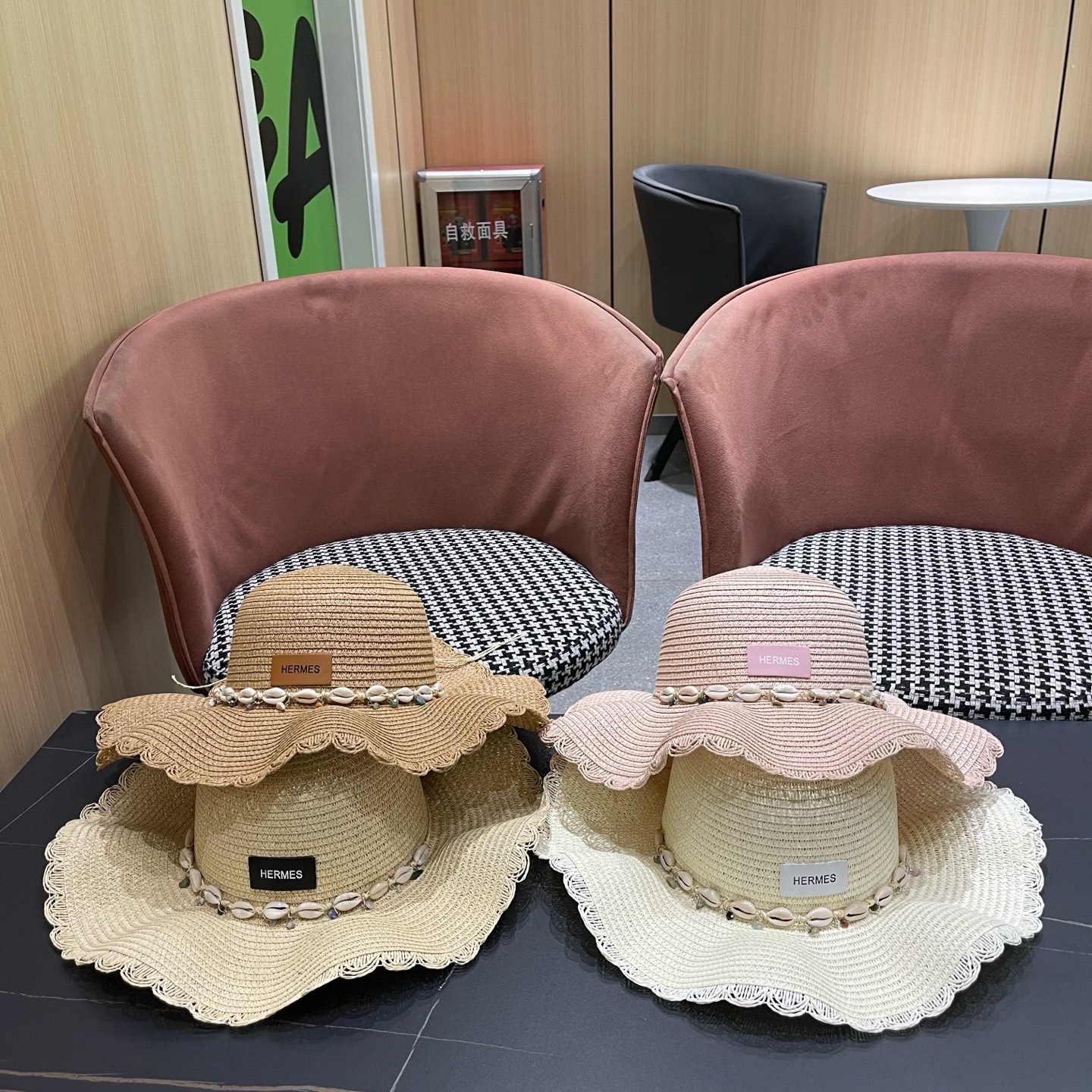 HERMES爱马仕 春夏季节新款草帽韩版小清新贝壳夏天沙滩凉帽波浪边甜美遮阳