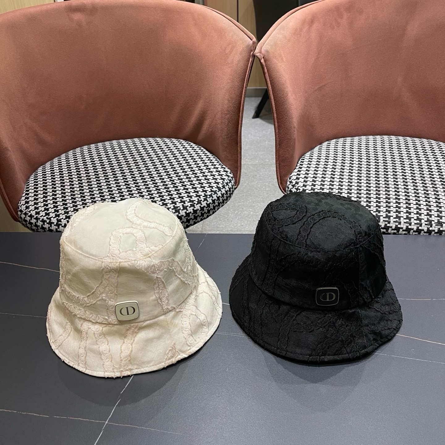 Dior迪奥 薄款设计师款蕾丝渔夫帽子女户外百搭盆帽素颜遮脸遮阳防晒帽