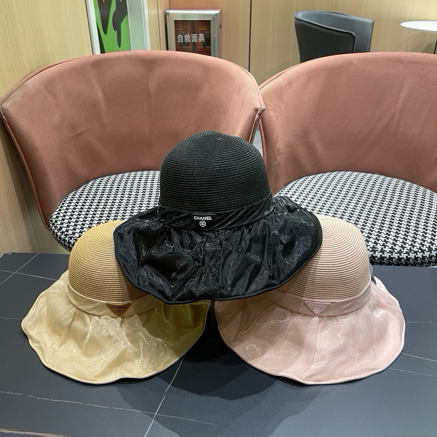 CHANEL 香奈儿新款渔夫帽女春夏季防晒遮阳帽大沿帽蝴蝶结百搭 