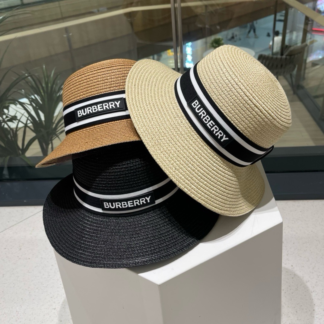 【burberry巴宝莉】新款小香度假风大沿盆帽草帽，旅行必备，超好搭配，赶紧入手！