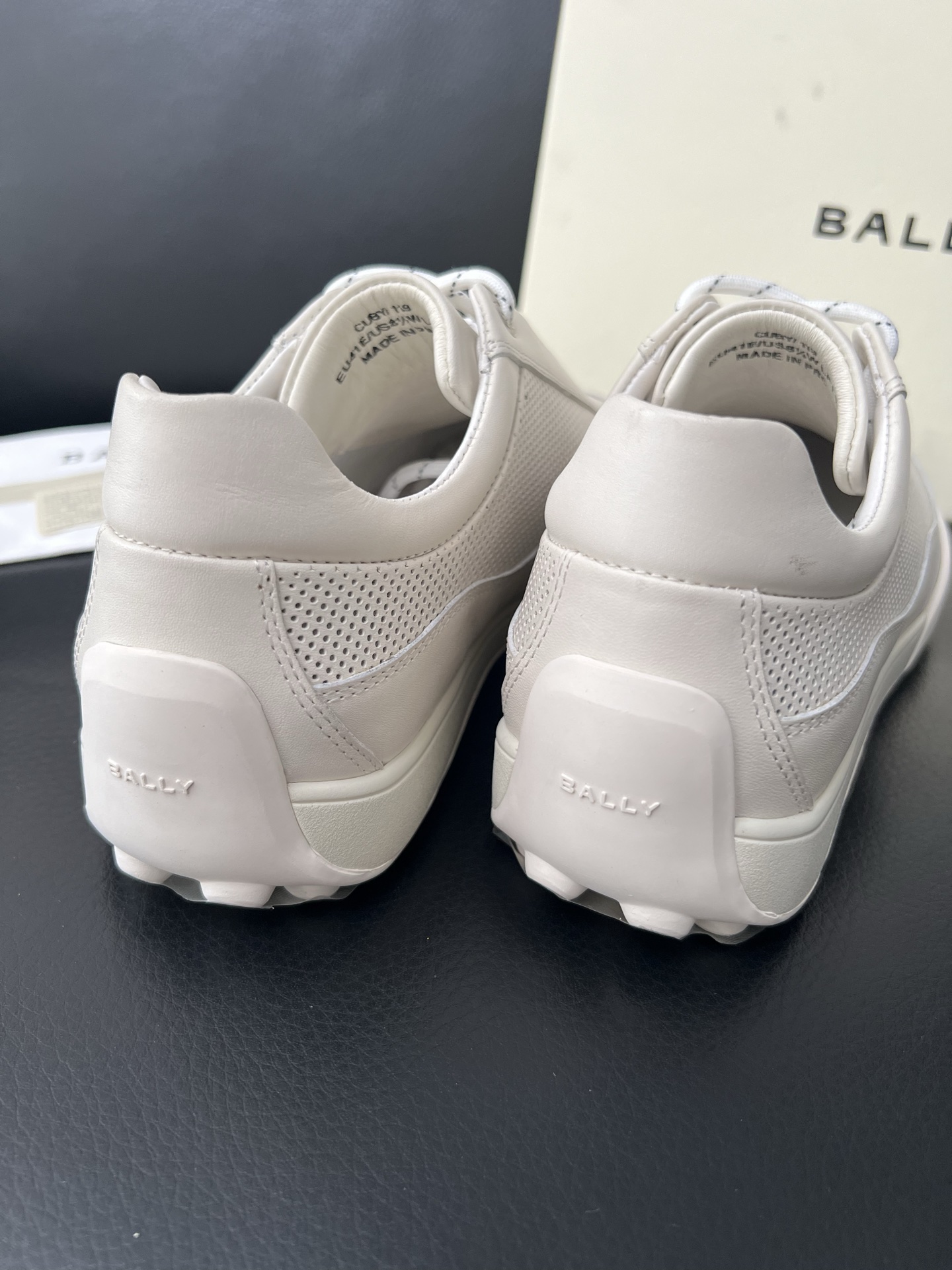 BALLY🔍顶级代购🇮🇹 巴利 经典配色专柜同步，鞋面意大利进口牛皮面料，进口水染牛皮里垫 ，鞋底：原