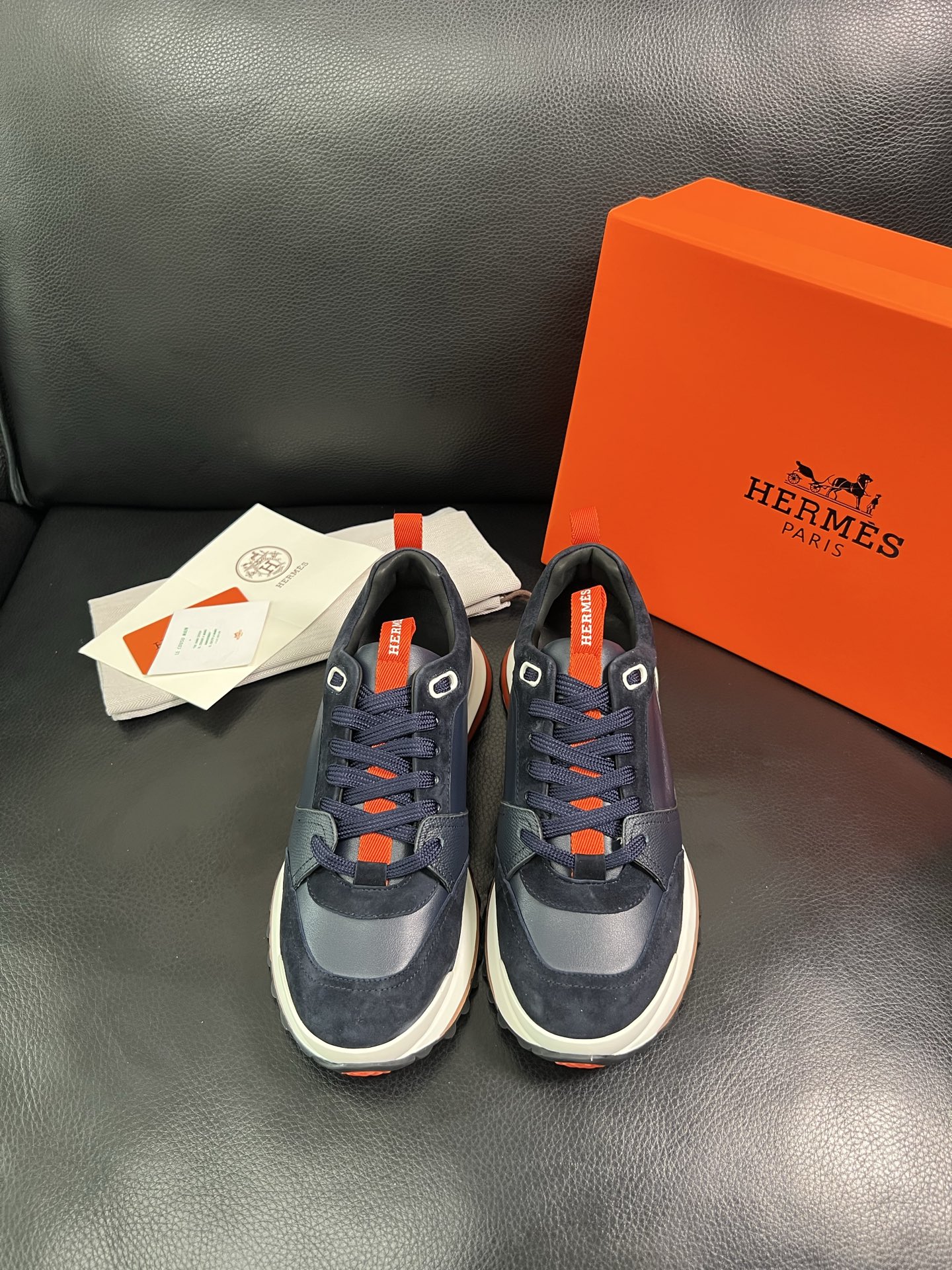  Hermes 🔍顶级代购🇮🇹 爱马仕 专柜同步发售原厂配置，意大利进口原版牛皮面料，高品质拼接工艺，全