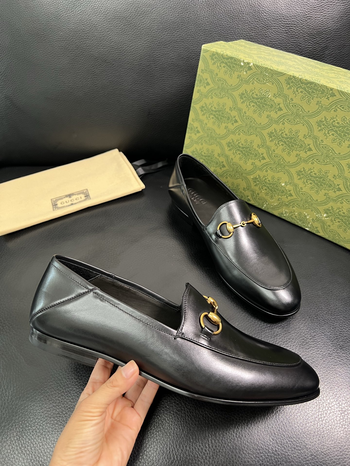  Gucci🔍顶级代购🇮🇹 古奇 真皮底皮鞋系列专柜同步发售原厂配置，意大利进口原版牛皮，进口水染牛里 
