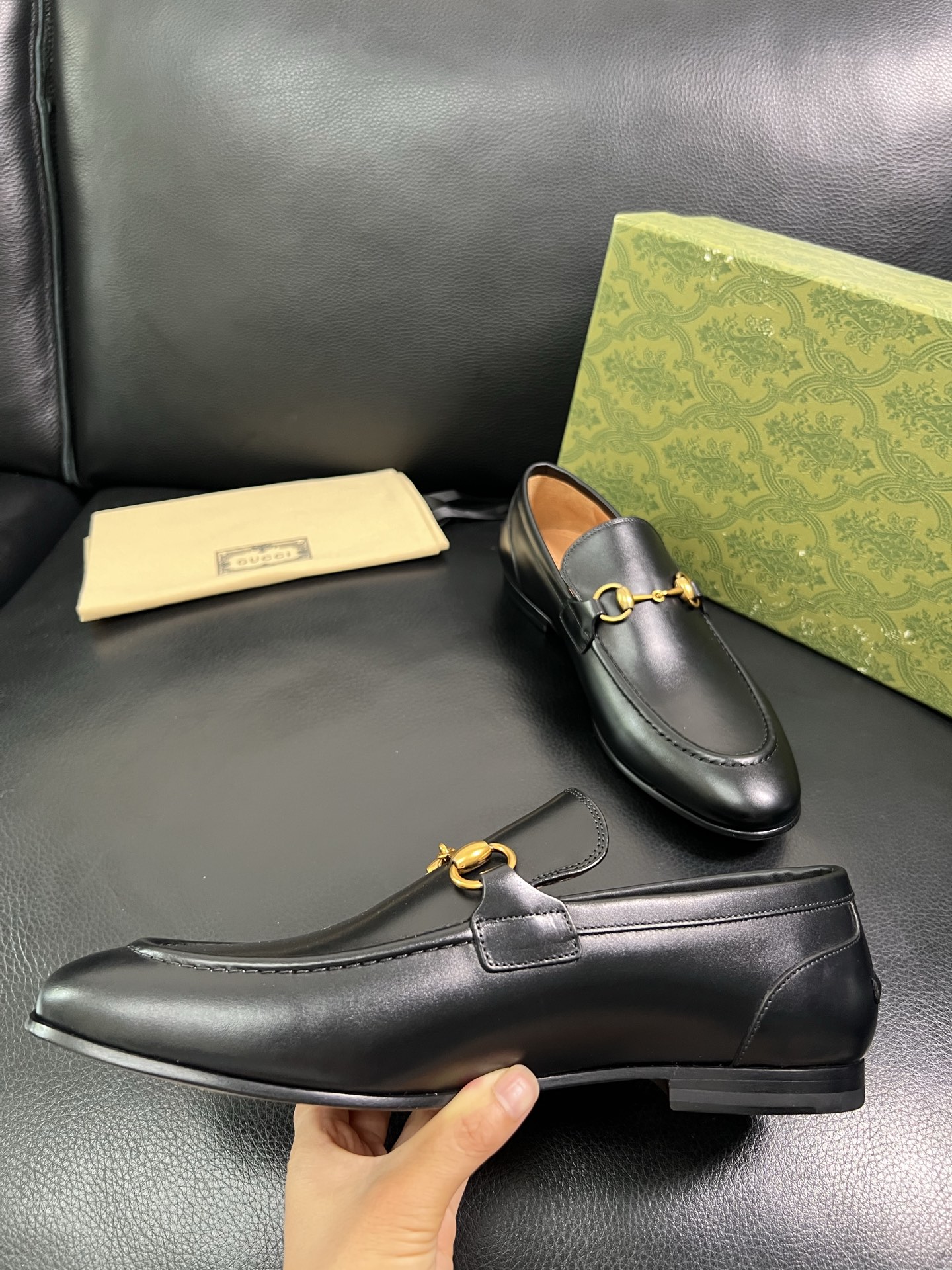  Gucci🔍顶级代购🇮🇹 古奇 真皮底皮鞋系列专柜同步发售原厂配置，意大利进口原版牛皮，进口水染牛里 