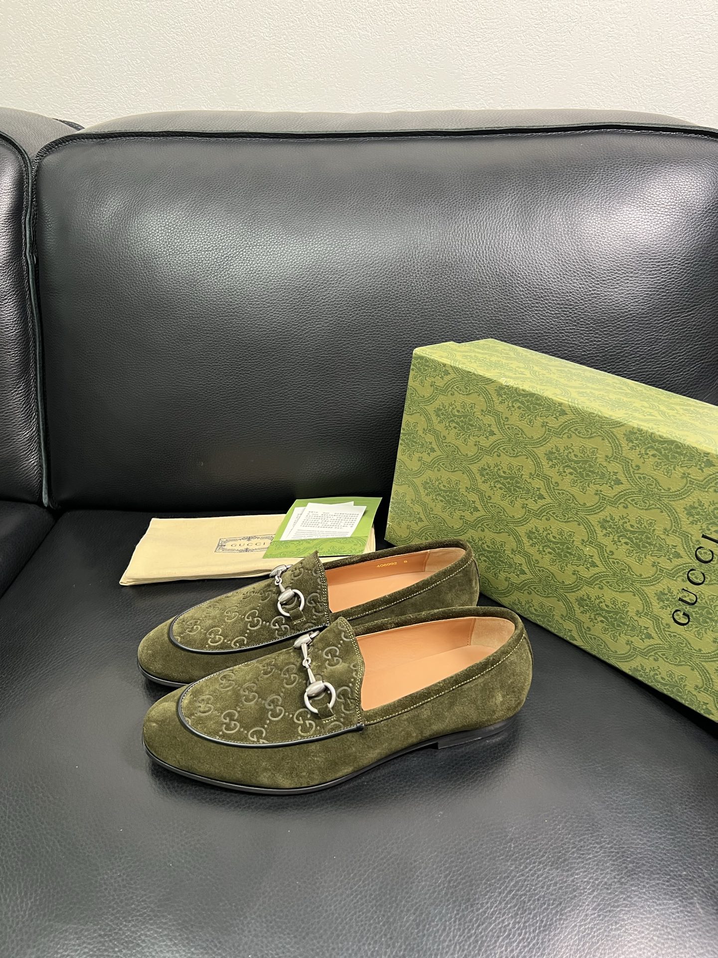  Gucci🔍顶级代购🇮🇹 古奇 真皮底皮鞋系列专柜同步发售原厂配置，意大利进口原版牛皮，进口水染牛里 