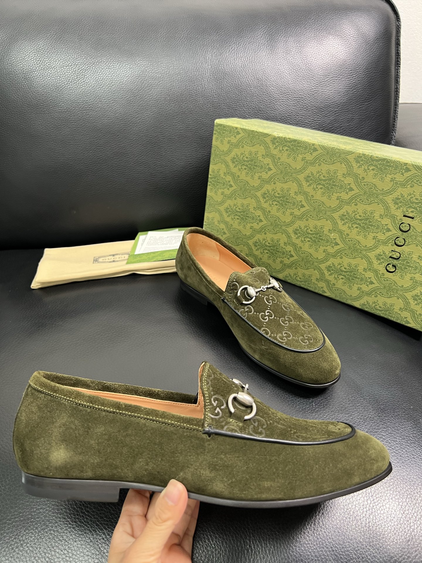  Gucci🔍顶级代购🇮🇹 古奇 真皮底皮鞋系列专柜同步发售原厂配置，意大利进口原版牛皮，进口水染牛里 