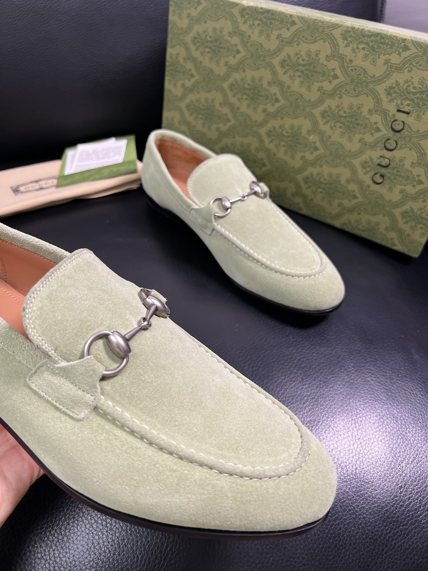  Gucci🔍顶级代购🇮🇹 古奇 真皮底皮鞋系列专柜同步发售原厂配置，意大利进口原版牛皮，进口水染牛里 