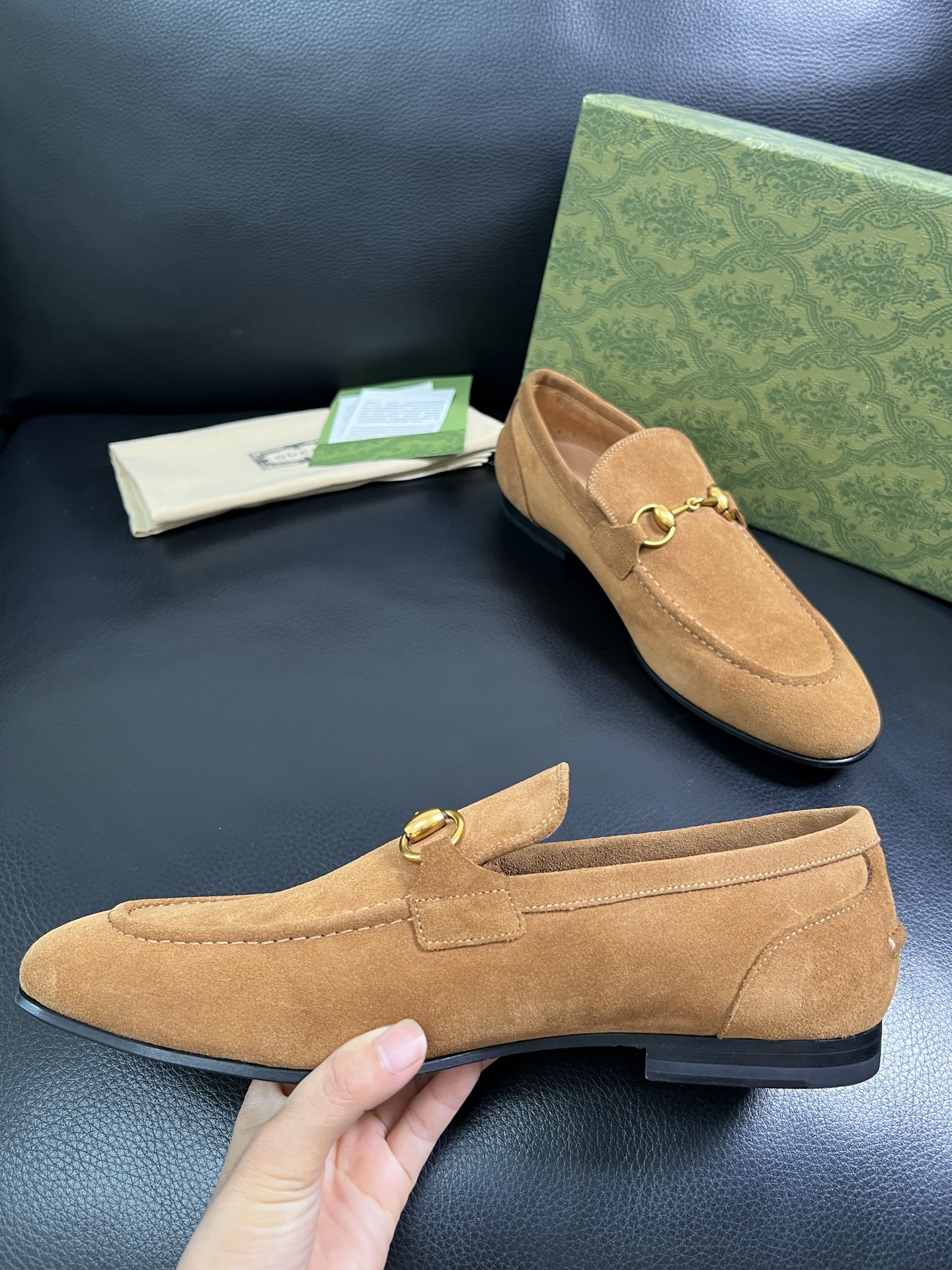  Gucci🔍顶级代购🇮🇹 古奇 真皮底皮鞋系列专柜同步发售原厂配置，意大利进口原版牛皮，进口水染牛里 