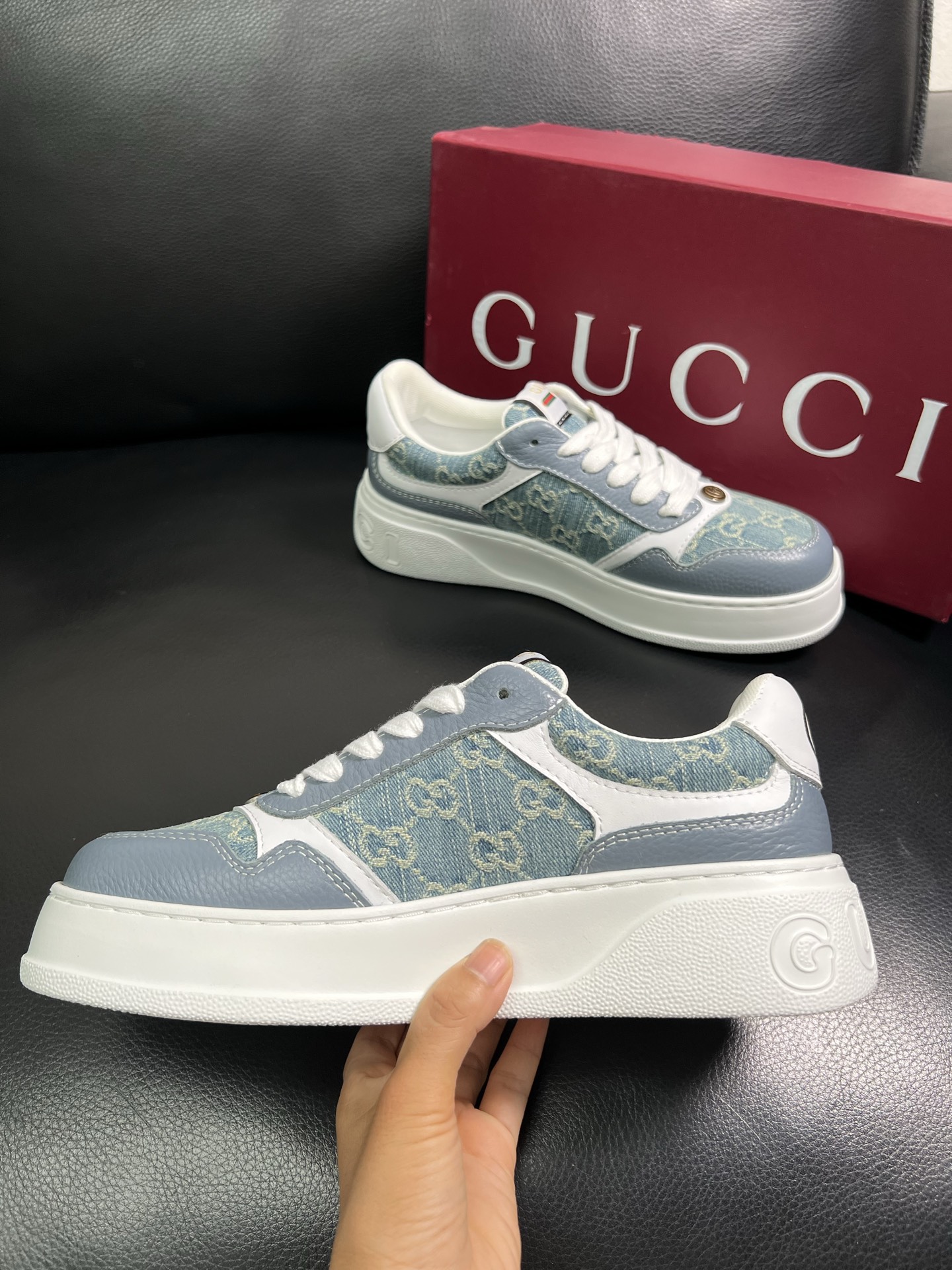  Gucci 🔍顶级代购🇮🇹 古奇专柜新款，原厂配置意大利进口牛皮搭配印花布面料，进口牛皮内里垫，透气舒