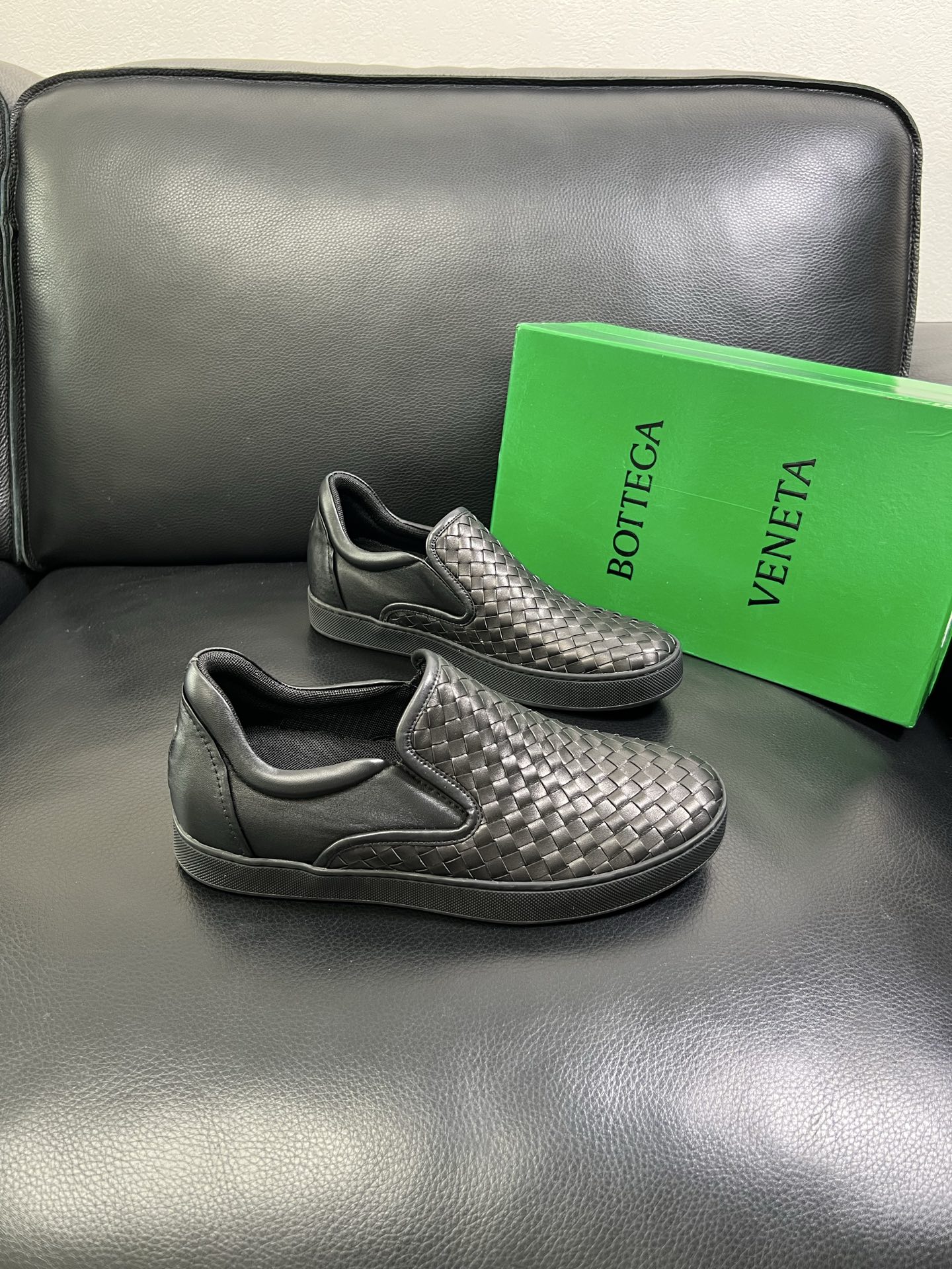  BOTTEGA  VENETA 🔍顶级代购🇮🇹 葆蝶家 专柜同步，鞋面意大利进口编织牛皮面料，透气牛皮