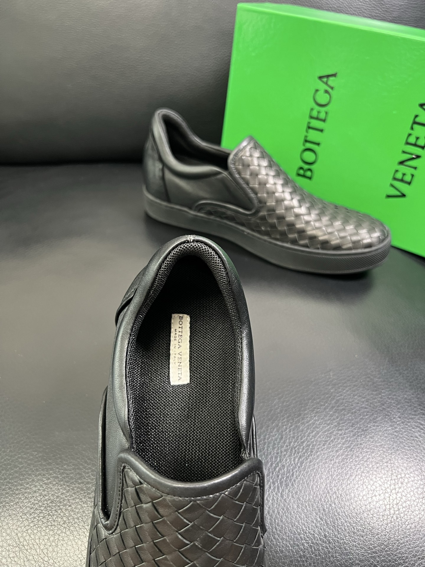  BOTTEGA  VENETA 🔍顶级代购🇮🇹 葆蝶家 专柜同步，鞋面意大利进口编织牛皮面料，透气牛皮
