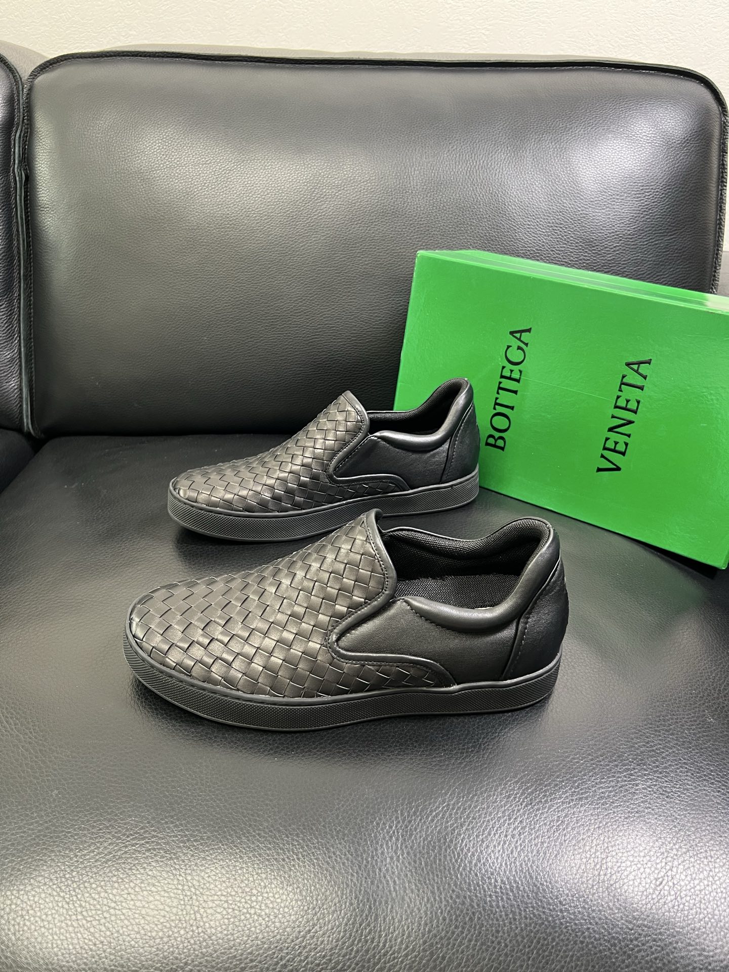  BOTTEGA  VENETA 🔍顶级代购🇮🇹 葆蝶家 专柜同步，鞋面意大利进口编织牛皮面料，透气牛皮