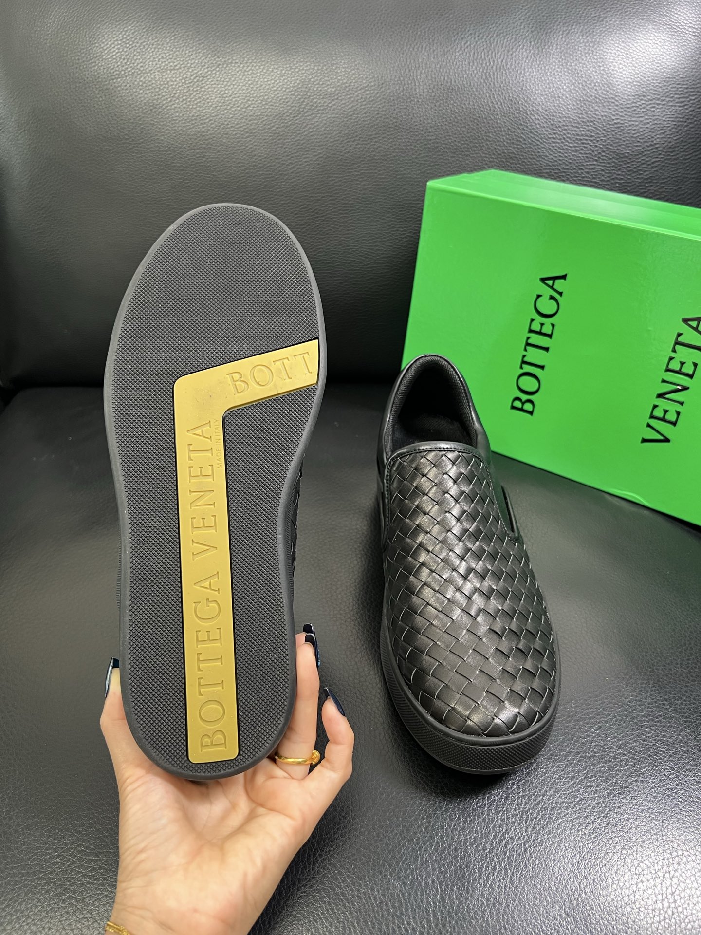  BOTTEGA  VENETA 🔍顶级代购🇮🇹 葆蝶家 专柜同步，鞋面意大利进口编织牛皮面料，透气牛皮