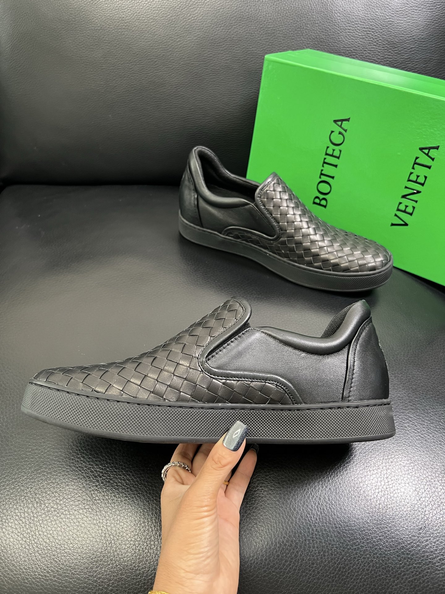  BOTTEGA  VENETA 🔍顶级代购🇮🇹 葆蝶家 专柜同步，鞋面意大利进口编织牛皮面料，透气牛皮