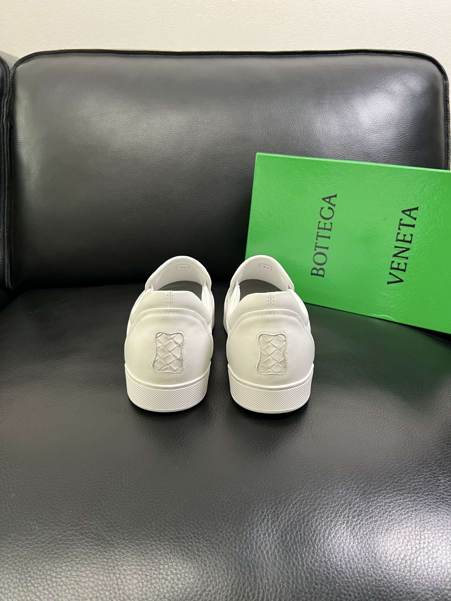  BOTTEGA  VENETA 🔍顶级代购🇮🇹 葆蝶家 专柜同步，鞋面意大利进口编织牛皮面料，透气牛皮
