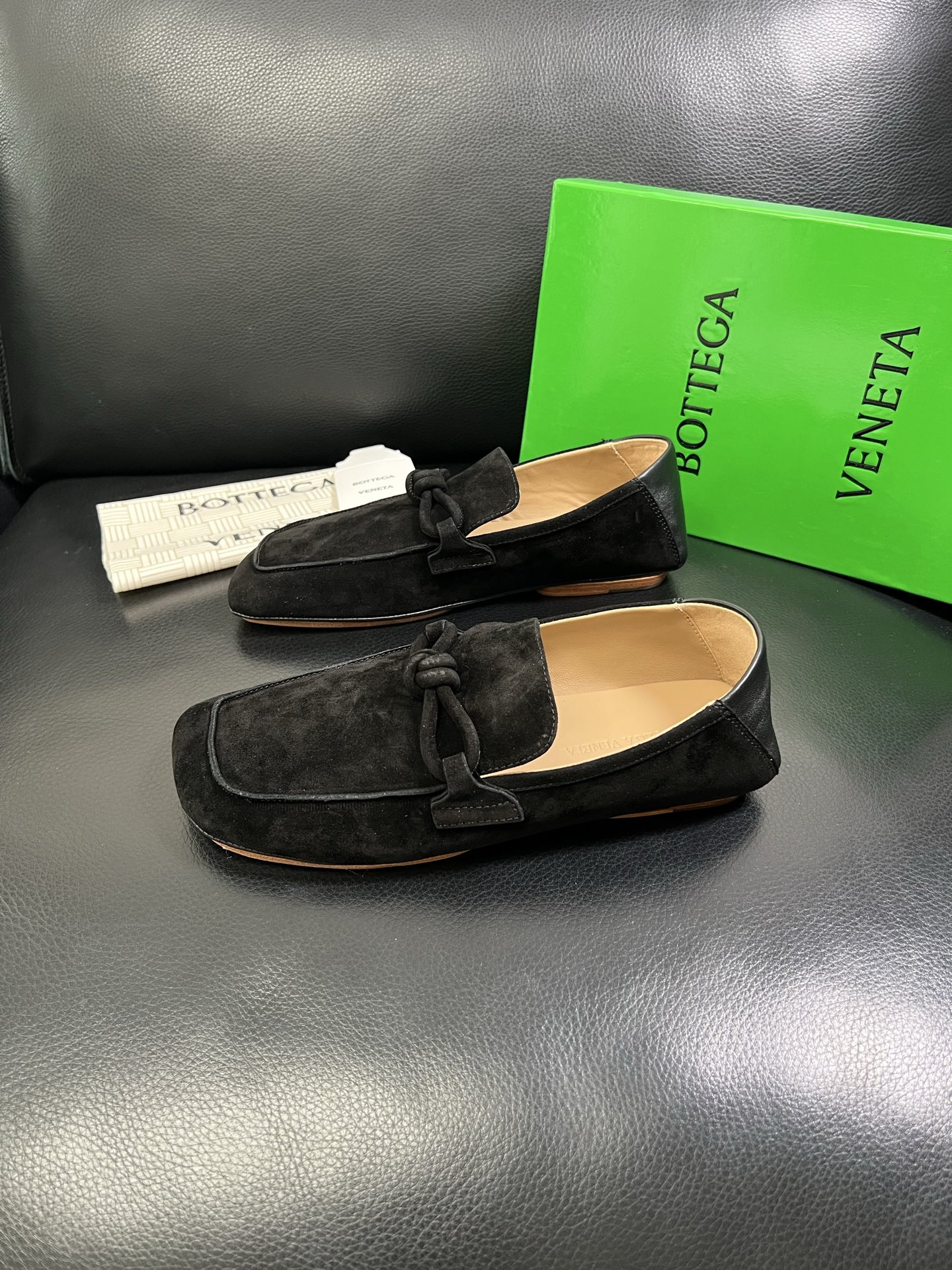  BOTTEGA  VENETA 🔍顶级代购🇮🇹 葆蝶家 专柜同步，鞋面意大利进口牛皮面料，透气牛皮内里