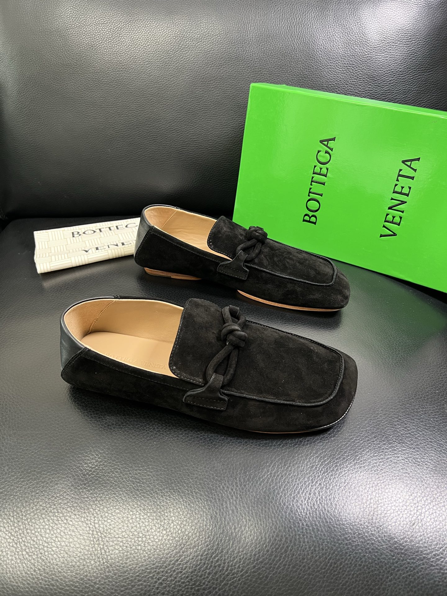  BOTTEGA  VENETA 🔍顶级代购🇮🇹 葆蝶家 专柜同步，鞋面意大利进口牛皮面料，透气牛皮内里