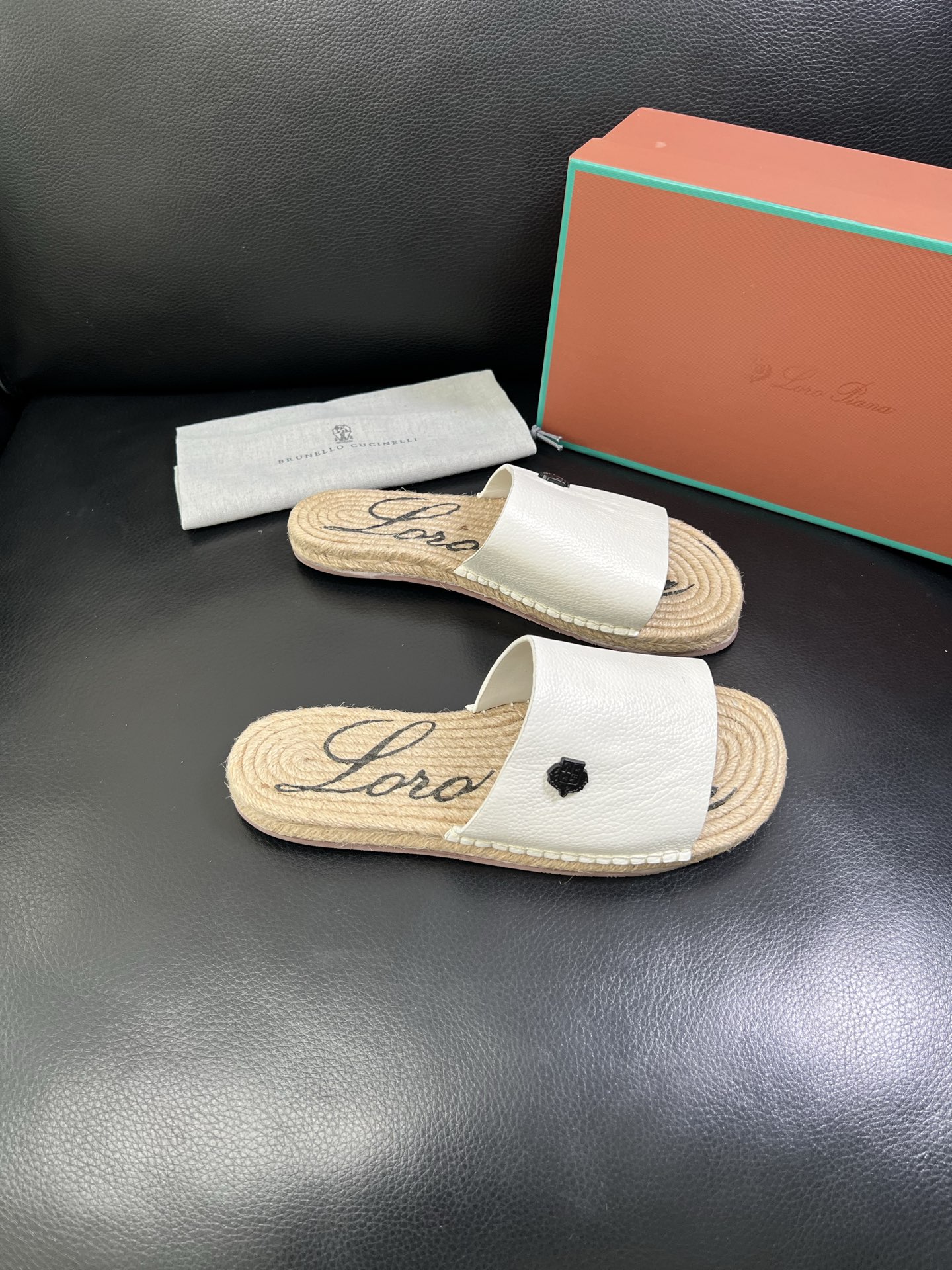  Loro Piana🔍顶级代购🇮🇹 诺悠翩雅  新品专柜同步，鞋面意大利进口牛皮面料，高品质拼接工艺，