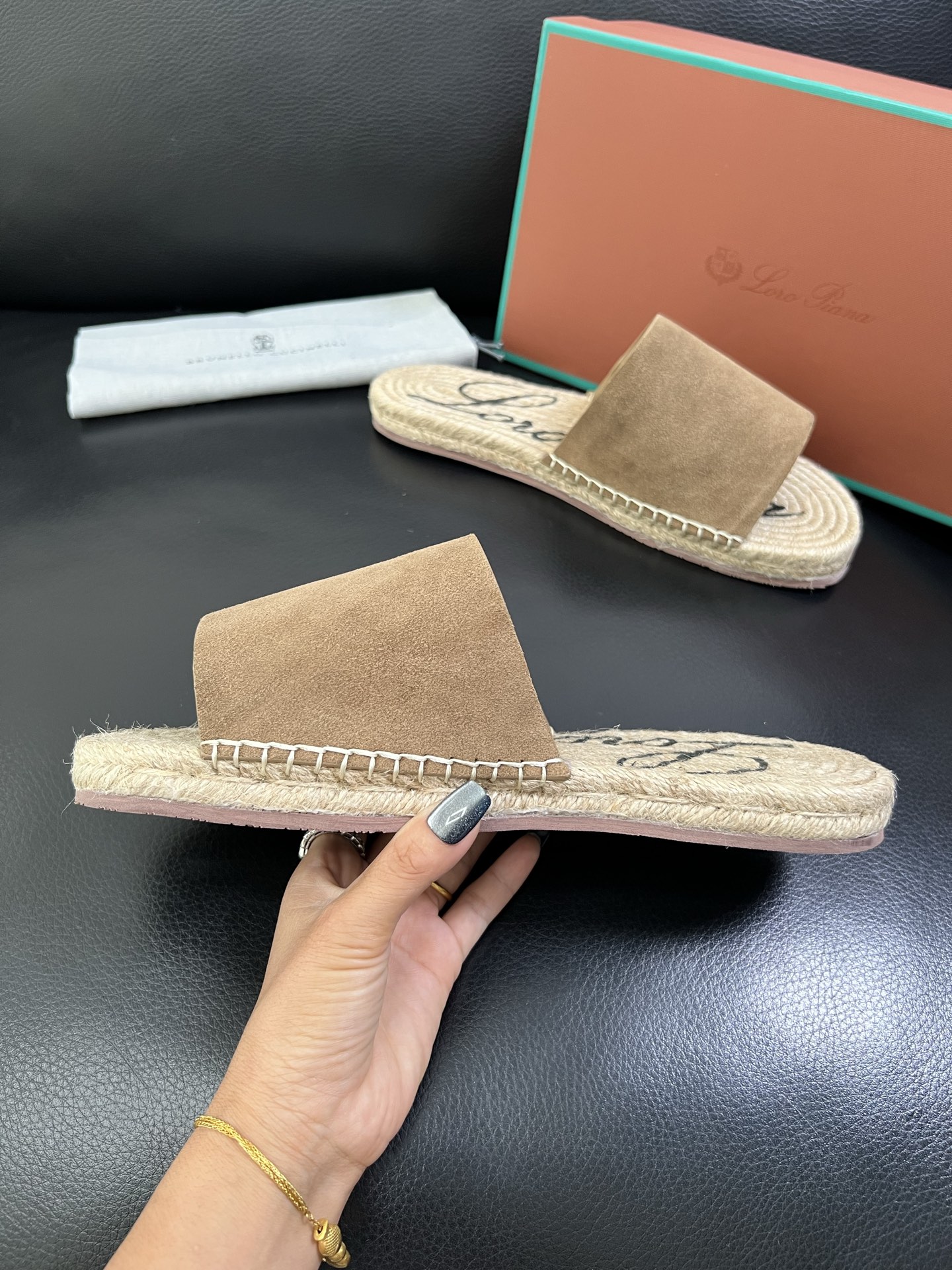  Loro Piana🔍顶级代购🇮🇹 诺悠翩雅  新品专柜同步，鞋面意大利进口牛皮面料，高品质拼接工艺，