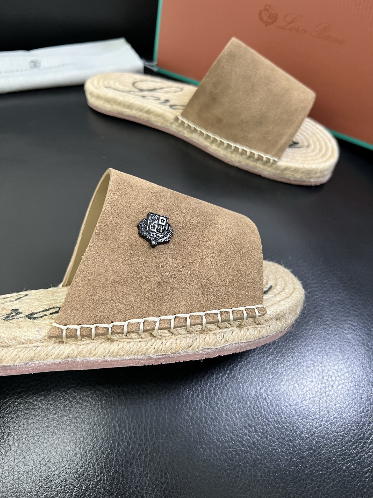  Loro Piana🔍顶级代购🇮🇹 诺悠翩雅  新品专柜同步，鞋面意大利进口牛皮面料，高品质拼接工艺，