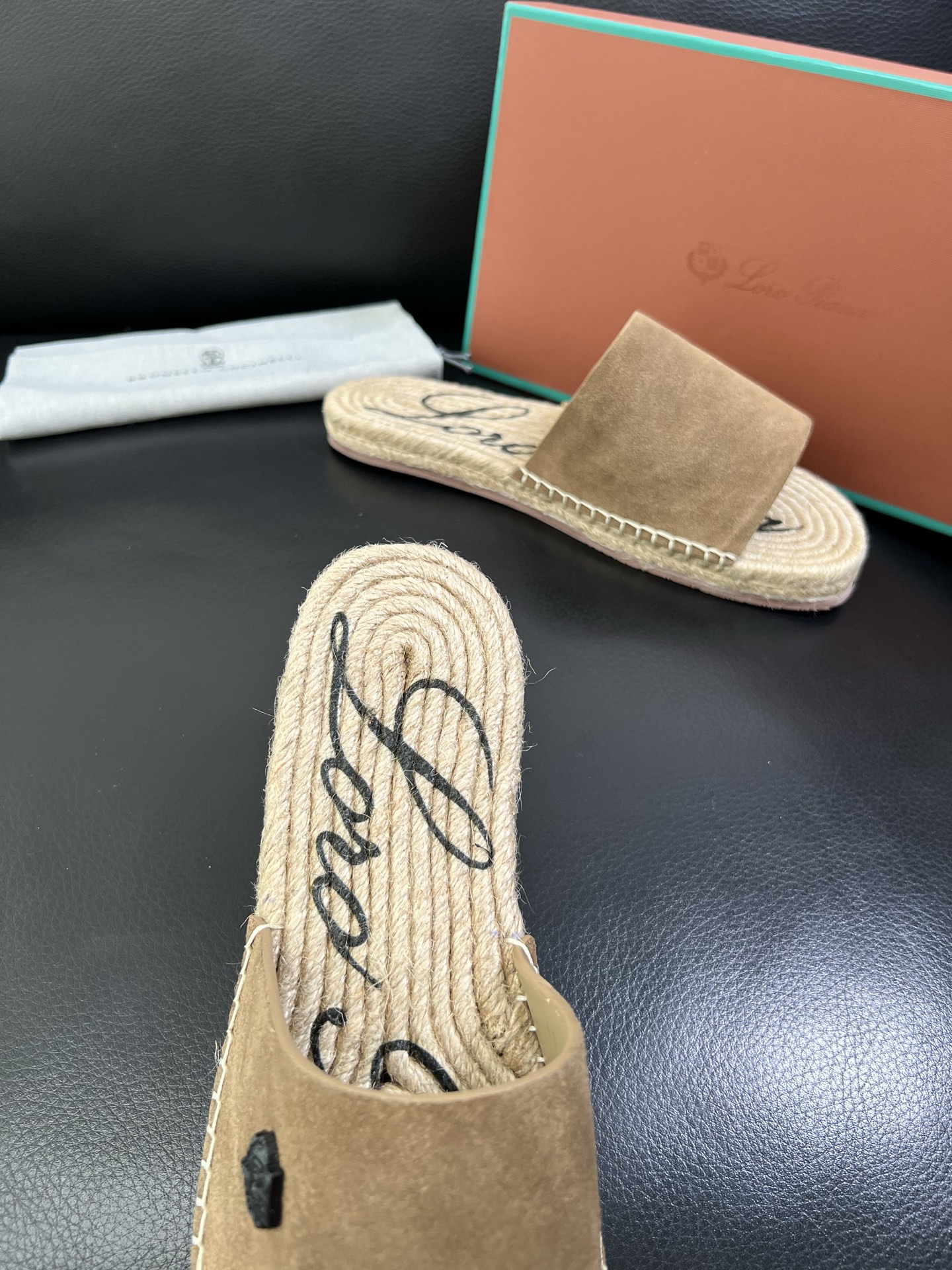  Loro Piana🔍顶级代购🇮🇹 诺悠翩雅  新品专柜同步，鞋面意大利进口牛皮面料，高品质拼接工艺，