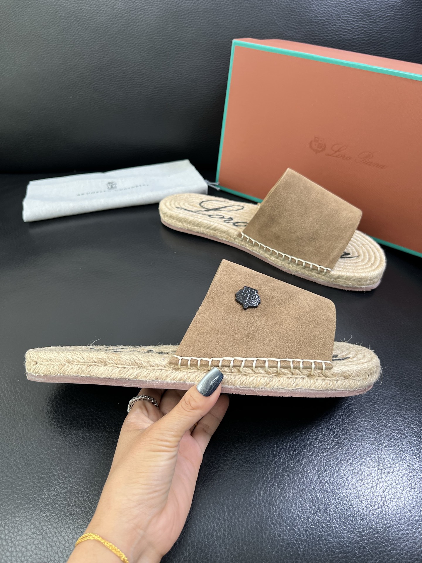 Loro Piana🔍顶级代购🇮🇹 诺悠翩雅  新品专柜同步，鞋面意大利进口牛皮面料，高品质拼接工艺，