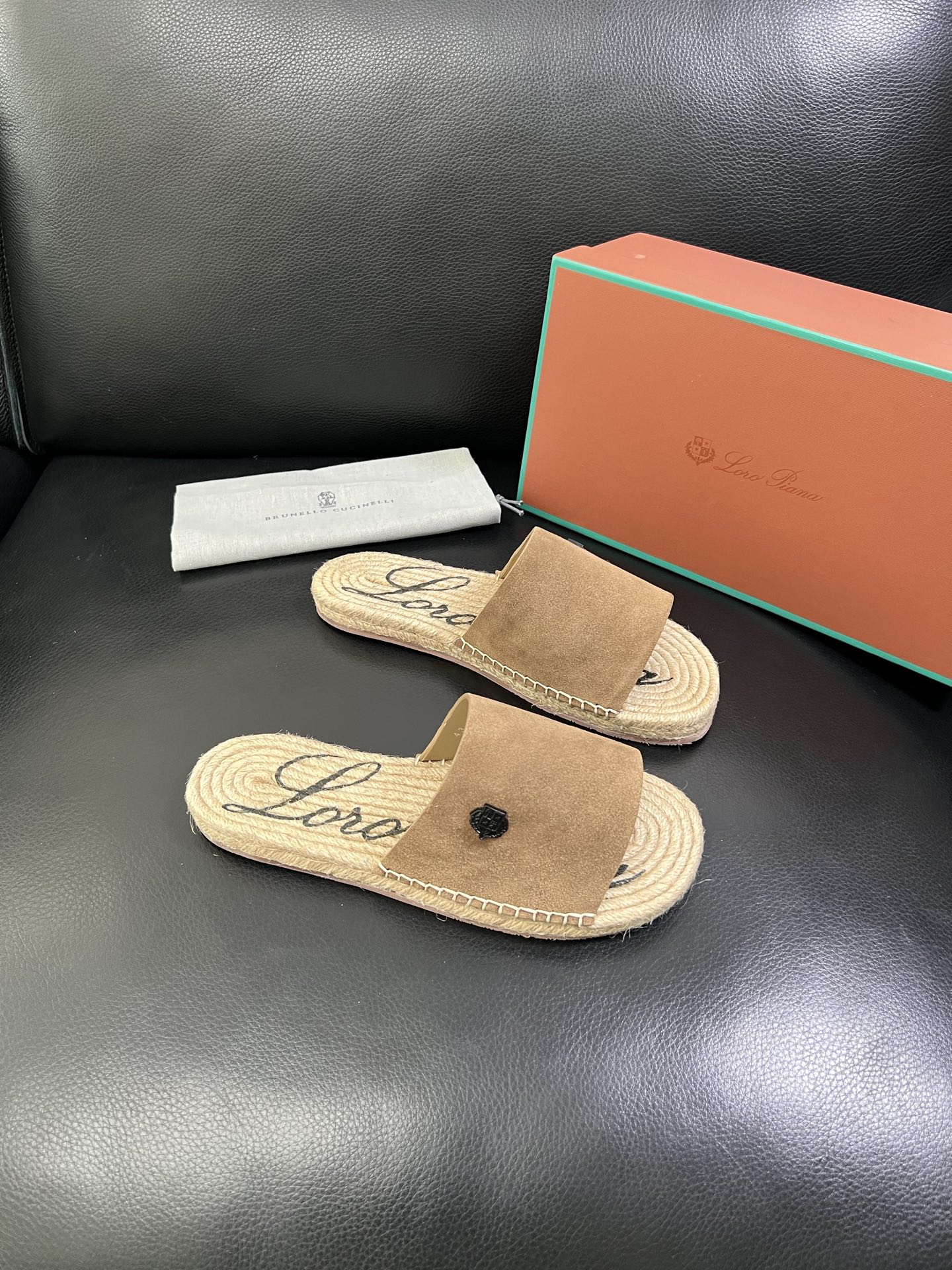  Loro Piana🔍顶级代购🇮🇹 诺悠翩雅  新品专柜同步，鞋面意大利进口牛皮面料，高品质拼接工艺，