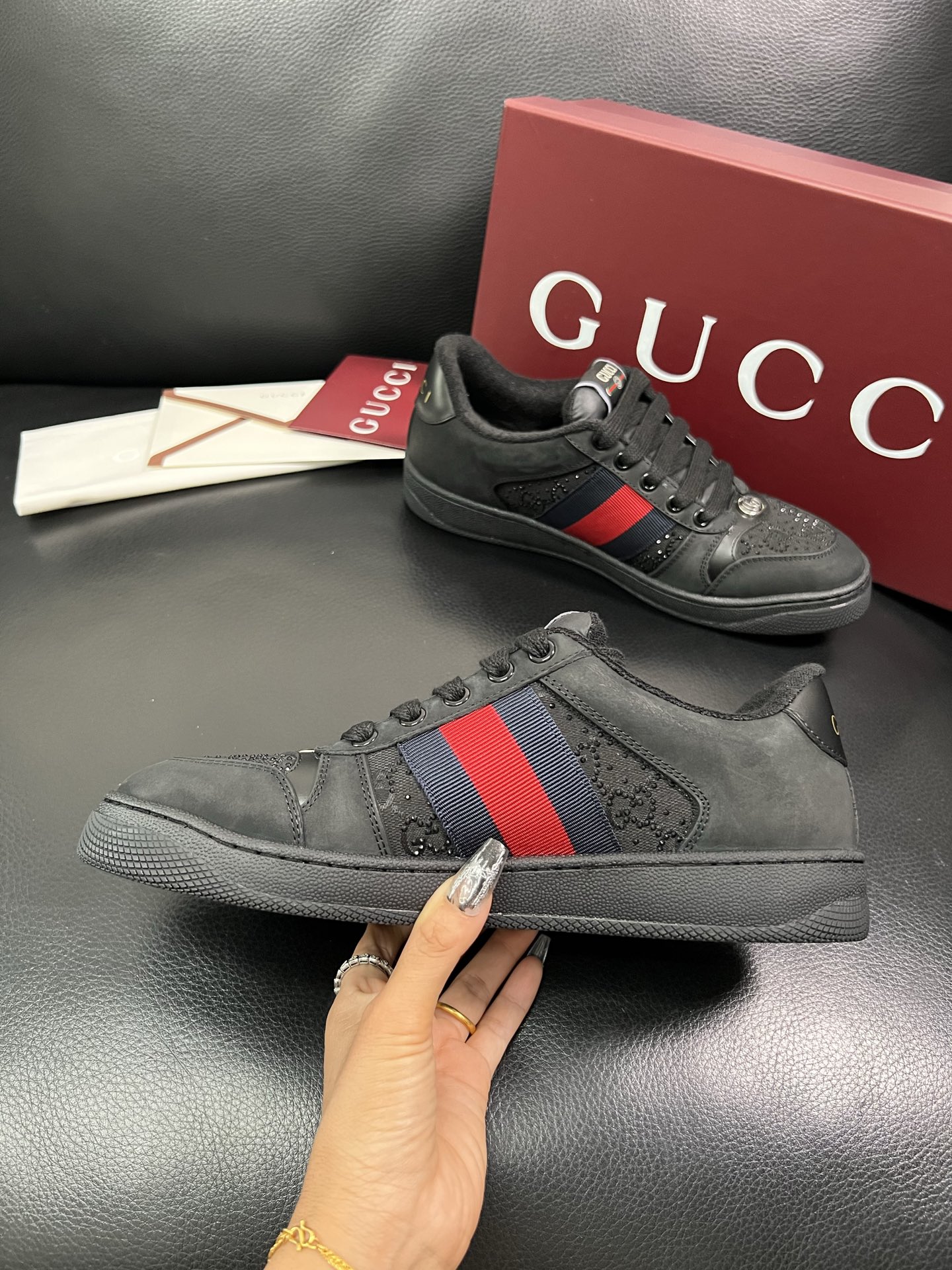 Gucci 🔍顶级代购🇮🇹 古奇 专柜新款，原厂配置意大利进口牛皮搭配印花布面料，进口牛皮内里垫，透气舒