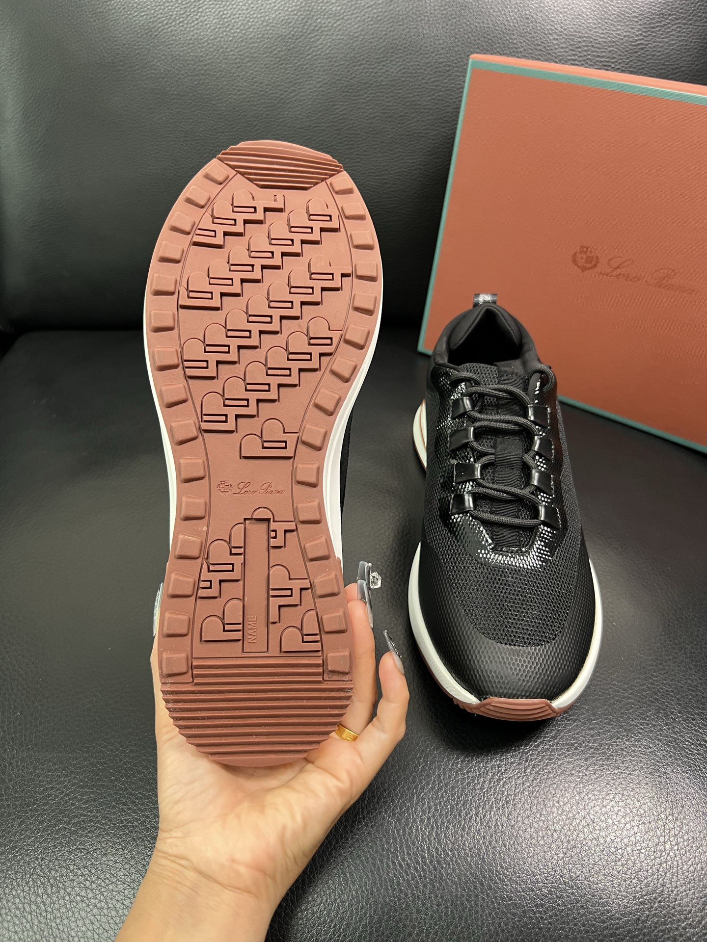 Loro Piana🔍顶级代购🇮🇹 诺悠翩雅 新品专柜同步，鞋面意大利进口牛皮面料，高品质拼接工艺，鞋底