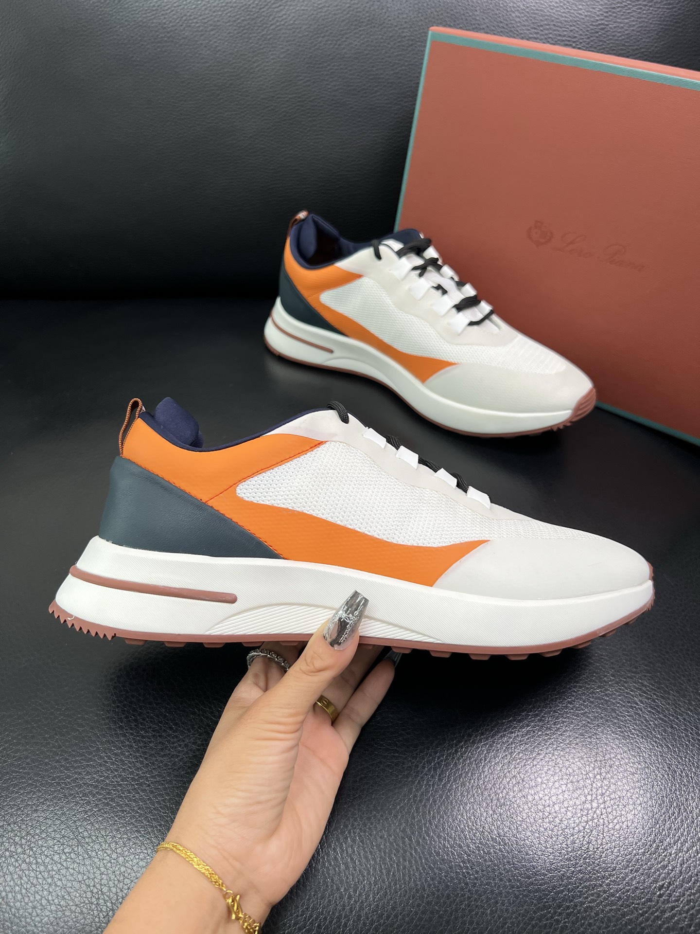 Loro Piana🔍顶级代购🇮🇹 诺悠翩雅 新品专柜同步，鞋面意大利进口牛皮面料，高品质拼接工艺，鞋底