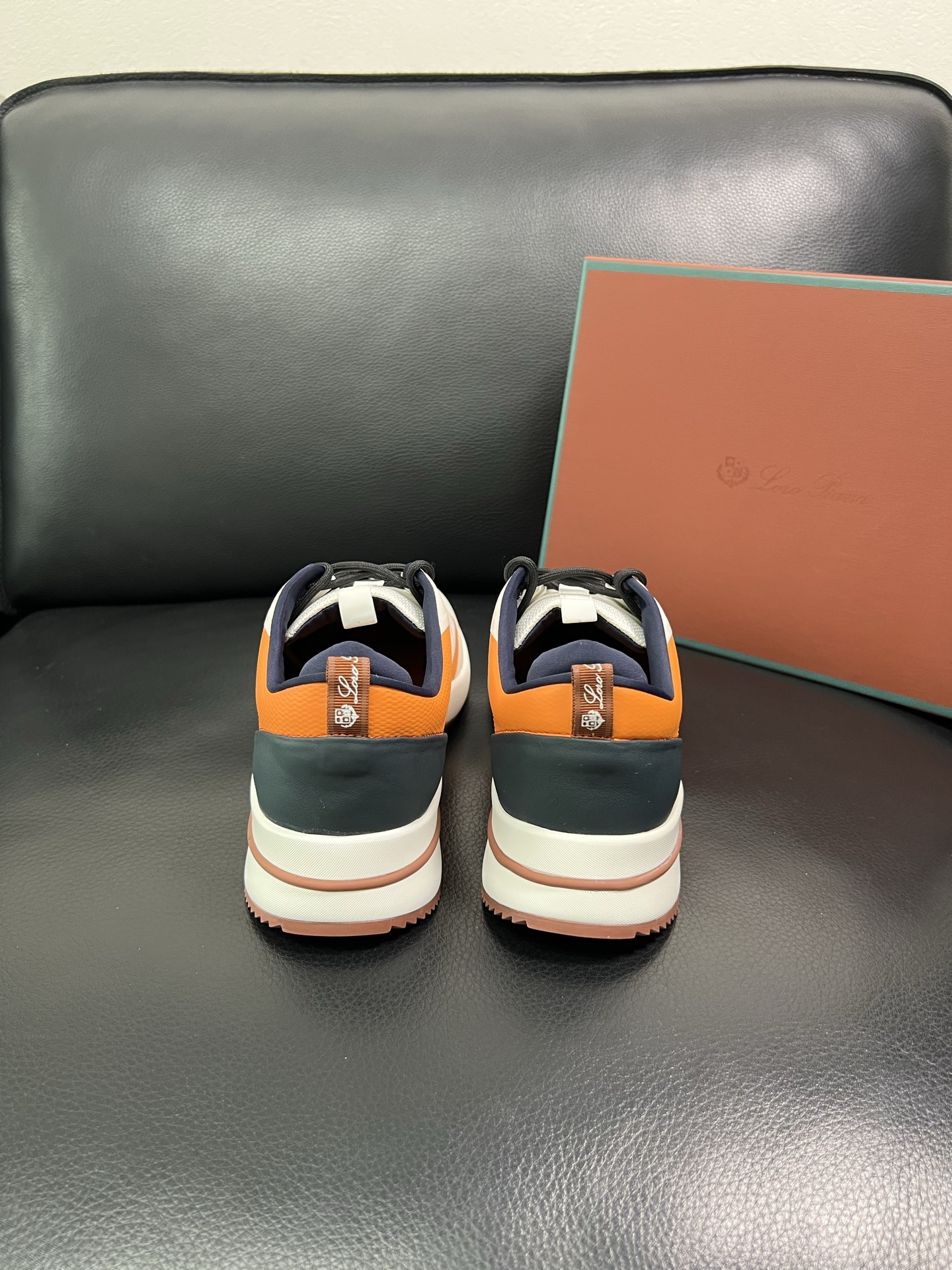 Loro Piana🔍顶级代购🇮🇹 诺悠翩雅 新品专柜同步，鞋面意大利进口牛皮面料，高品质拼接工艺，鞋底