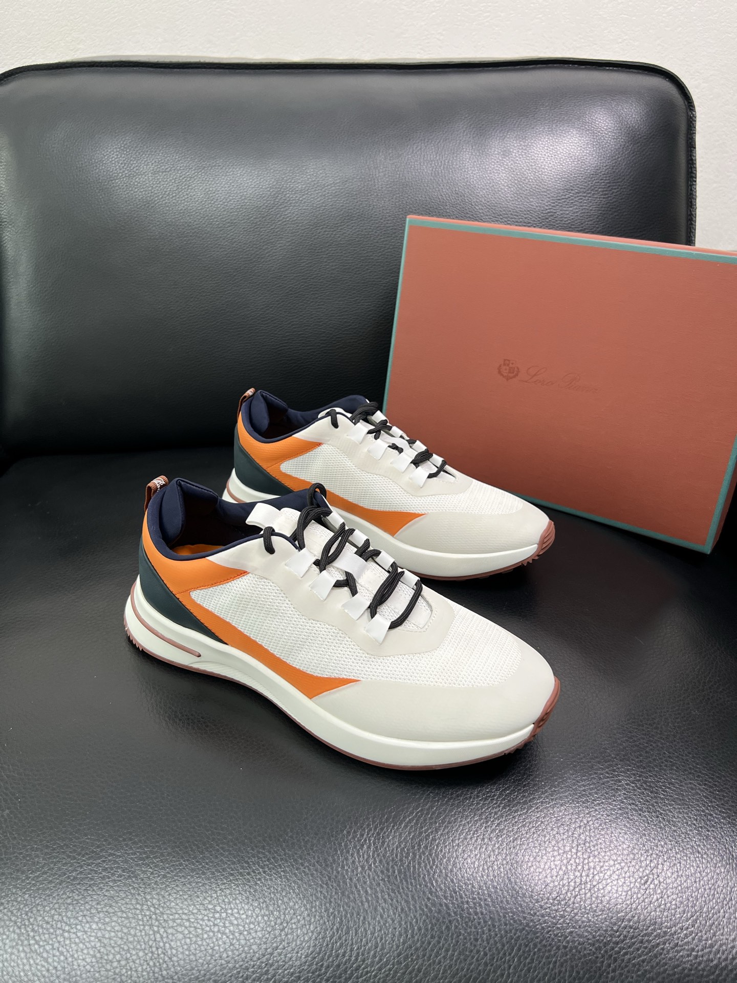 Loro Piana🔍顶级代购🇮🇹 诺悠翩雅 新品专柜同步，鞋面意大利进口牛皮面料，高品质拼接工艺，鞋底