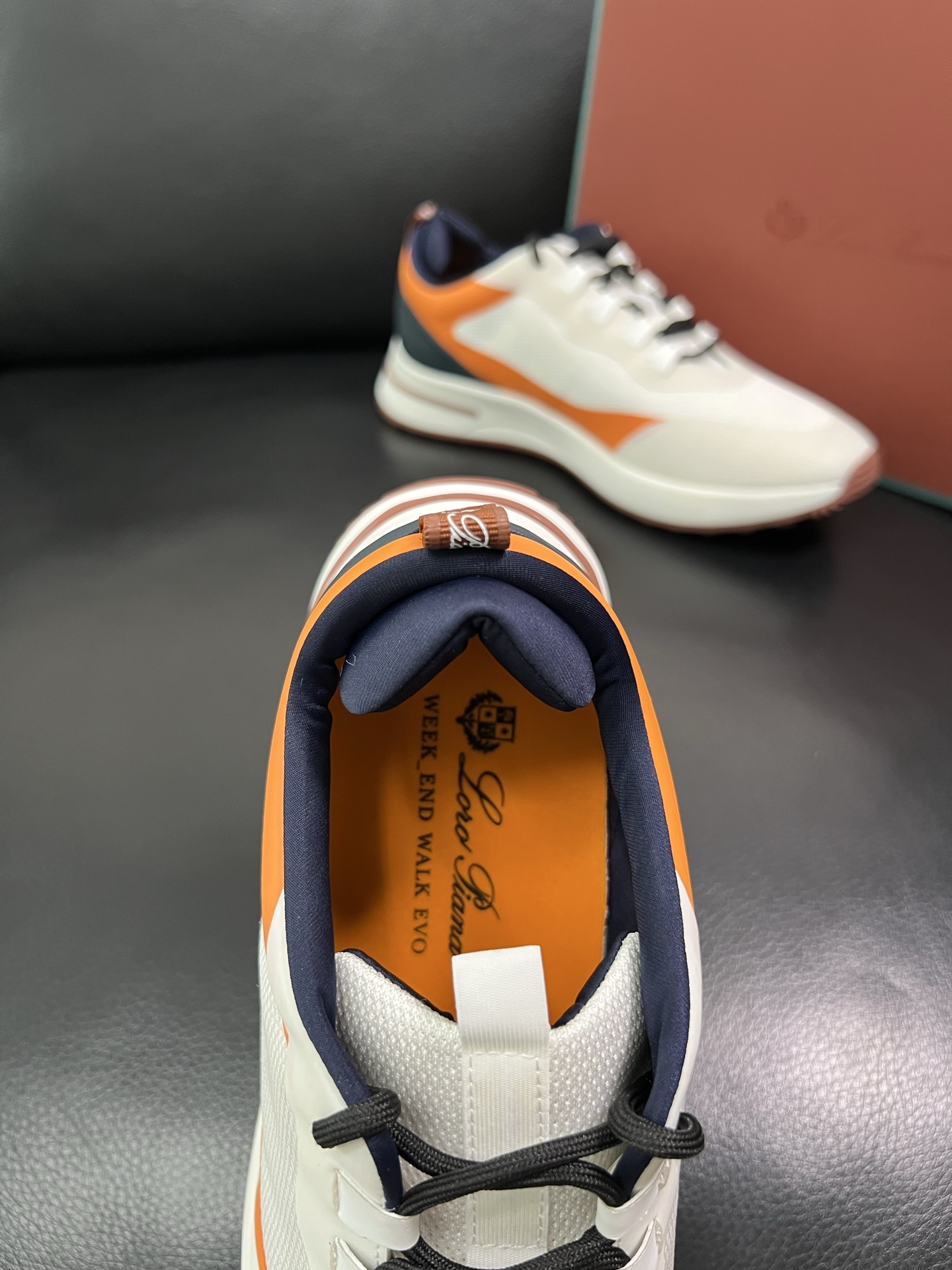 Loro Piana🔍顶级代购🇮🇹 诺悠翩雅 新品专柜同步，鞋面意大利进口牛皮面料，高品质拼接工艺，鞋底