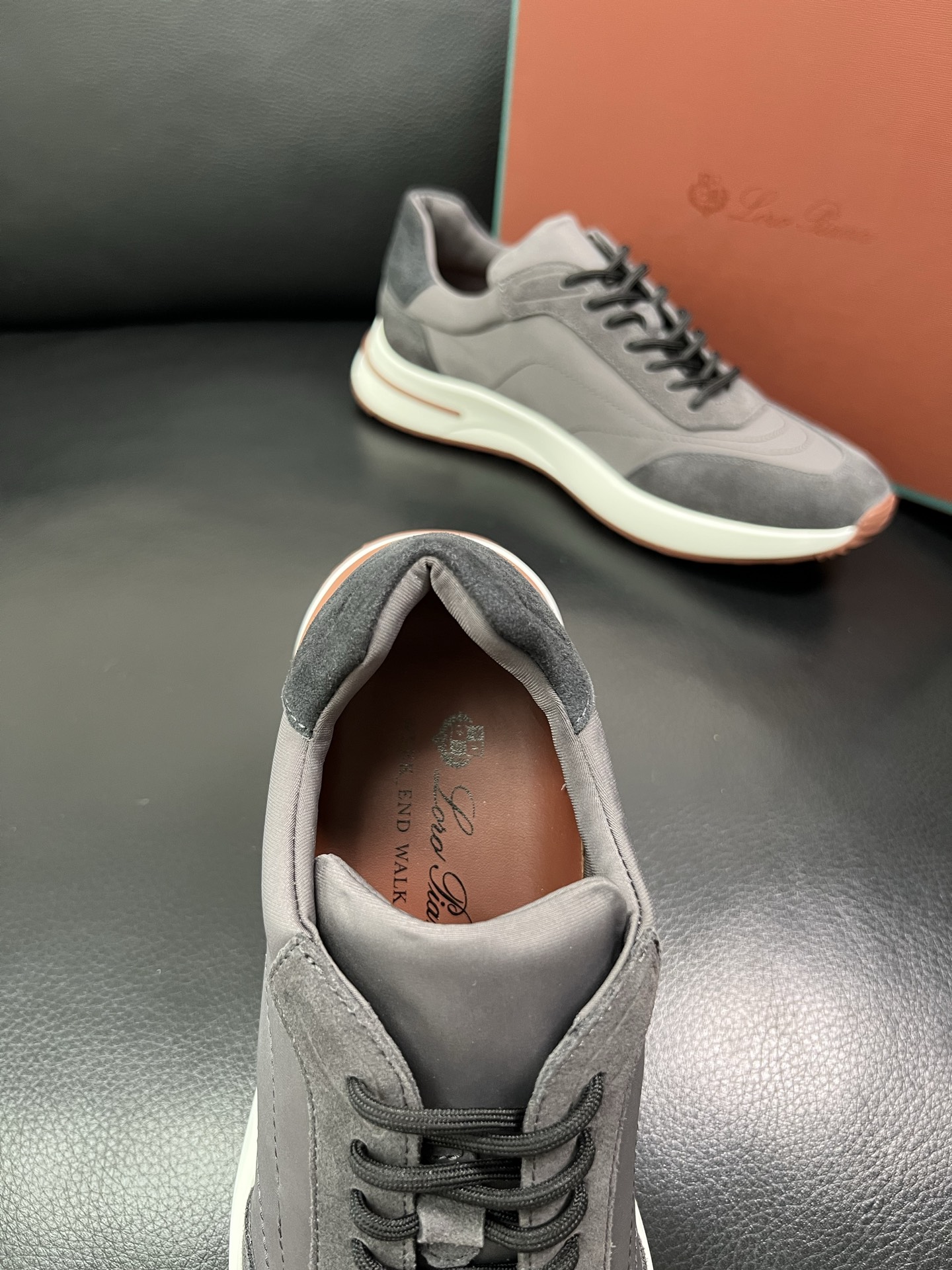 Loro Piana🔍顶级代购🇮🇹 诺悠翩雅 新品专柜同步，鞋面意大利进口牛皮面料，高品质拼接工艺，鞋底