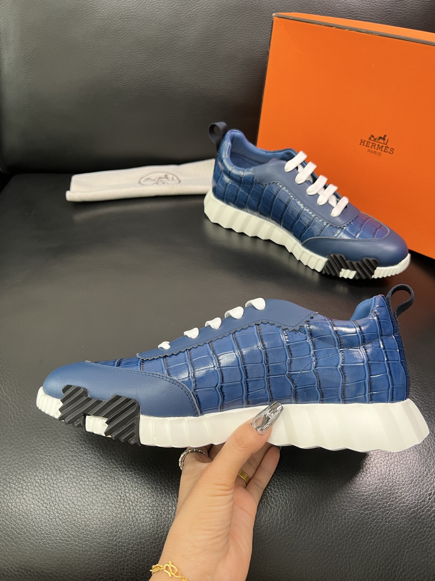 Hermes 🔍顶级代购🇮🇹 爱马仕 专柜同步发售原厂配置，意大利进口原版牛皮面料，高品质拼接工艺，全进