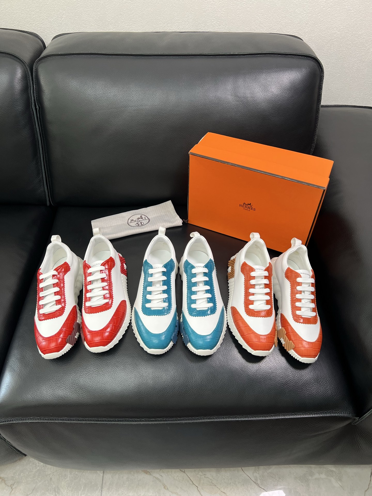 Hermes 🔍顶级代购🇮🇹 爱马仕 专柜同步发售原厂配置，意大利进口原版牛皮面料，高品质拼接工艺，全进