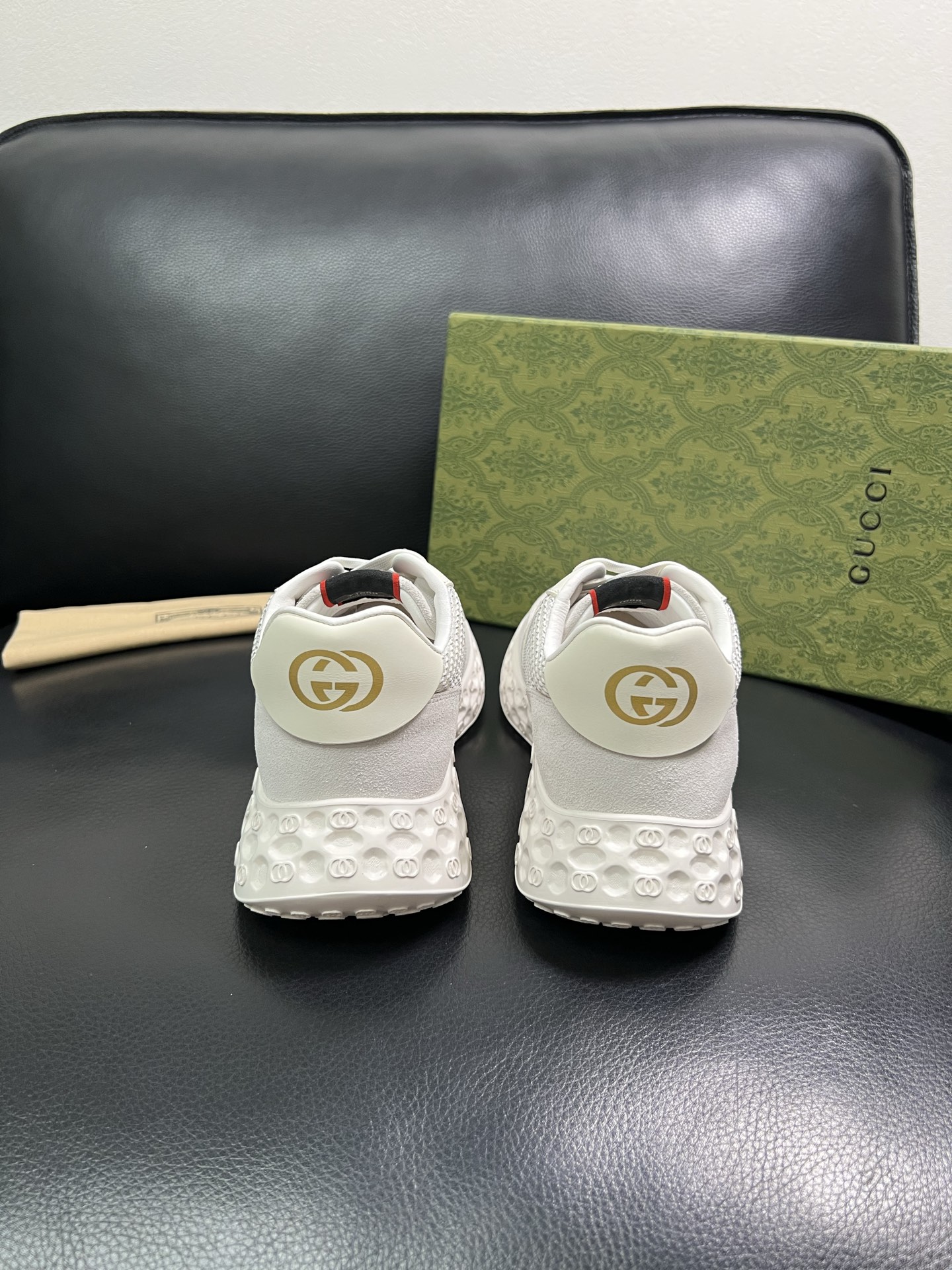 Gucci 顶级代购 古奇 专柜同步 原厂配置意大利进口牛皮搭配网布面料，高品质拼接复杂工艺，进口牛皮内