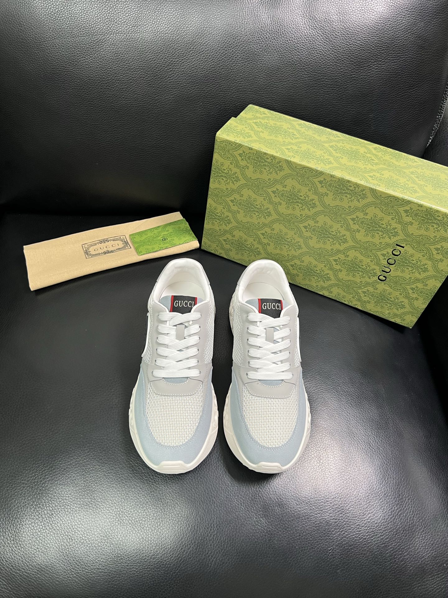 Gucci 顶级代购 古奇 专柜同步 原厂配置意大利进口牛皮搭配网布面料，高品质拼接复杂工艺，进口牛皮内