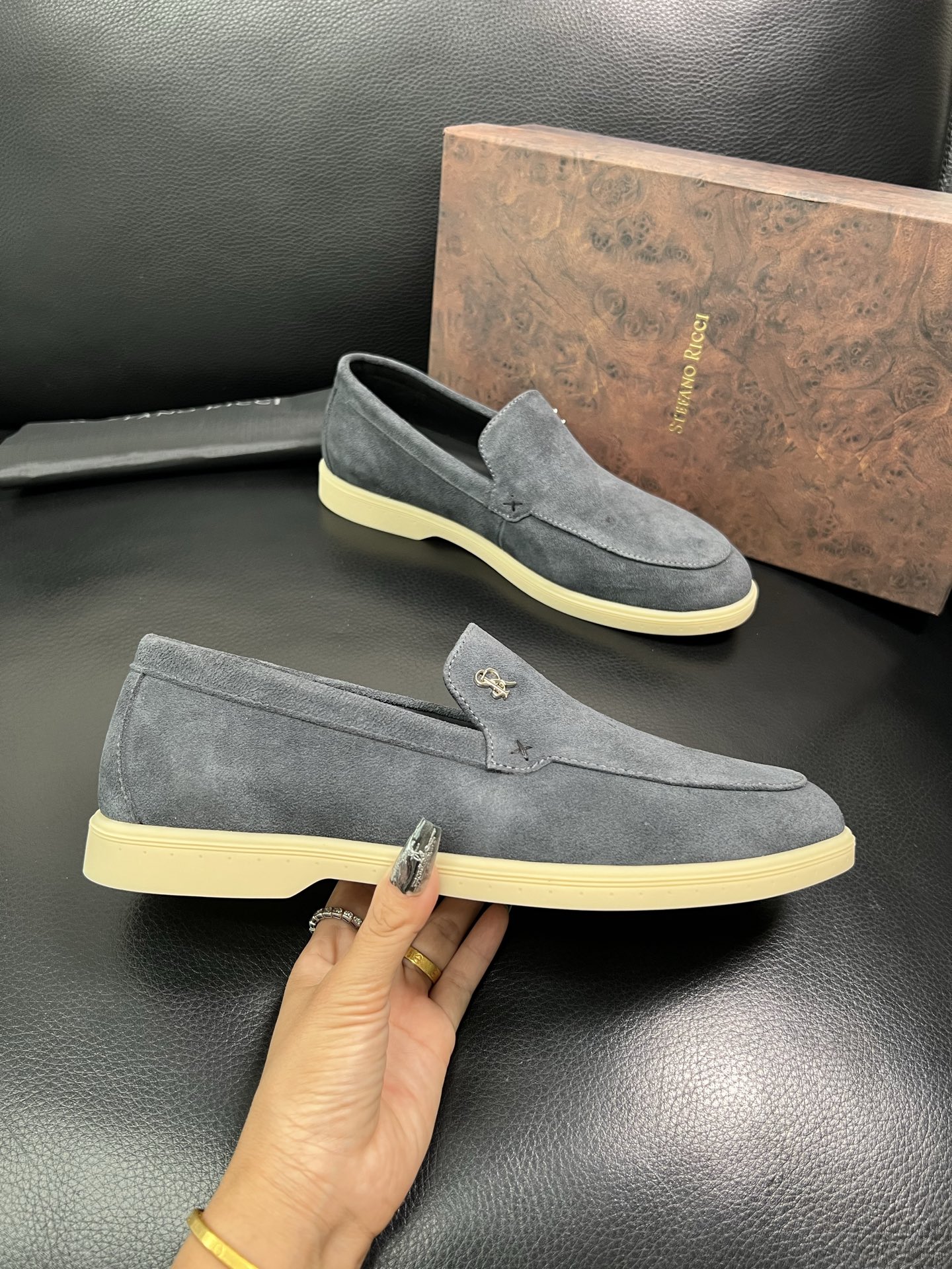 StefanoRicci 顶级代购 史蒂芬 劳尼治 专柜新品同步，鞋面意大利进口牛皮面料，进口水染牛皮内