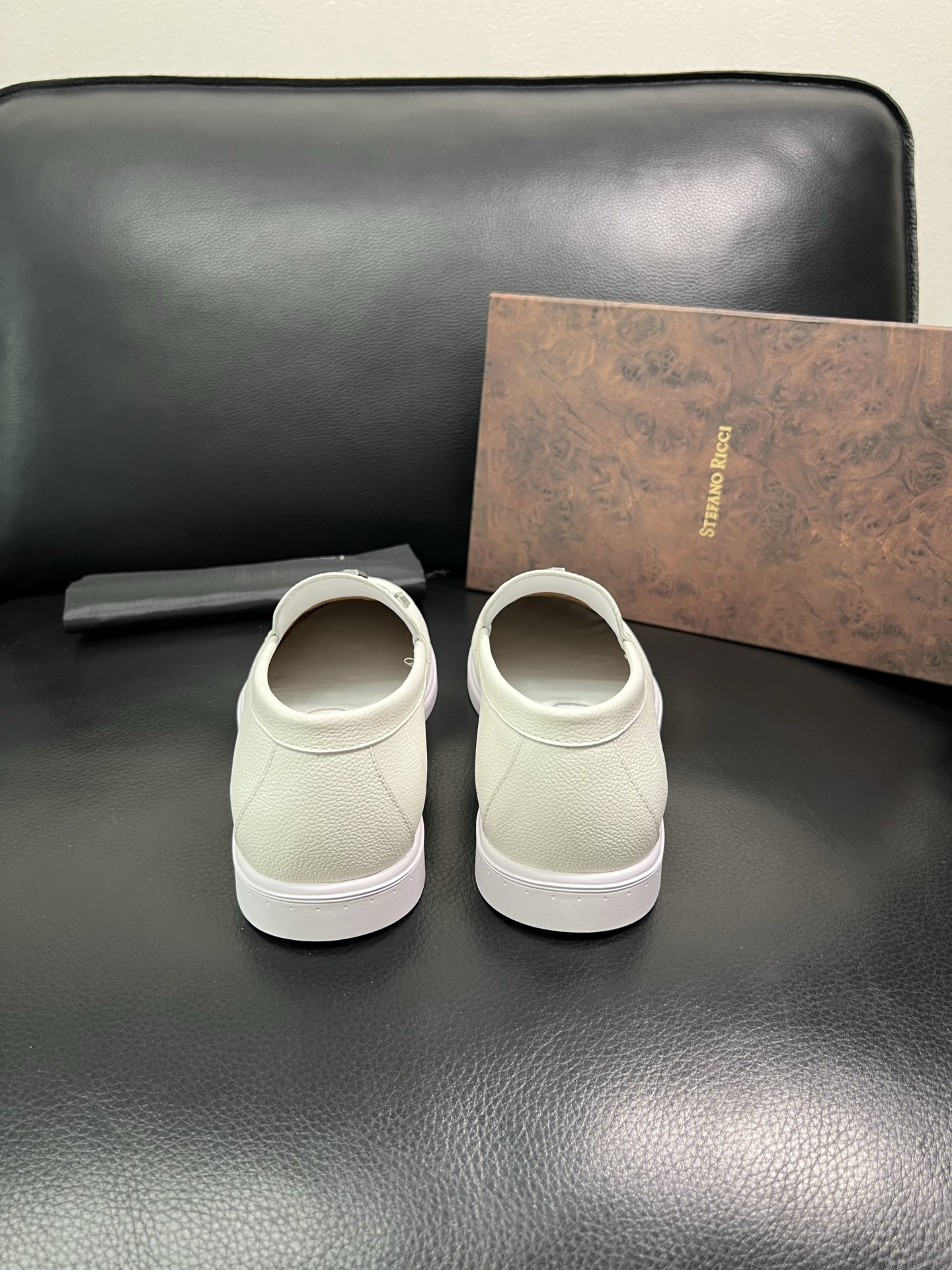 StefanoRicci 顶级代购 史蒂芬 劳尼治 专柜新品同步，鞋面意大利进口牛皮面料，进口水染牛皮内